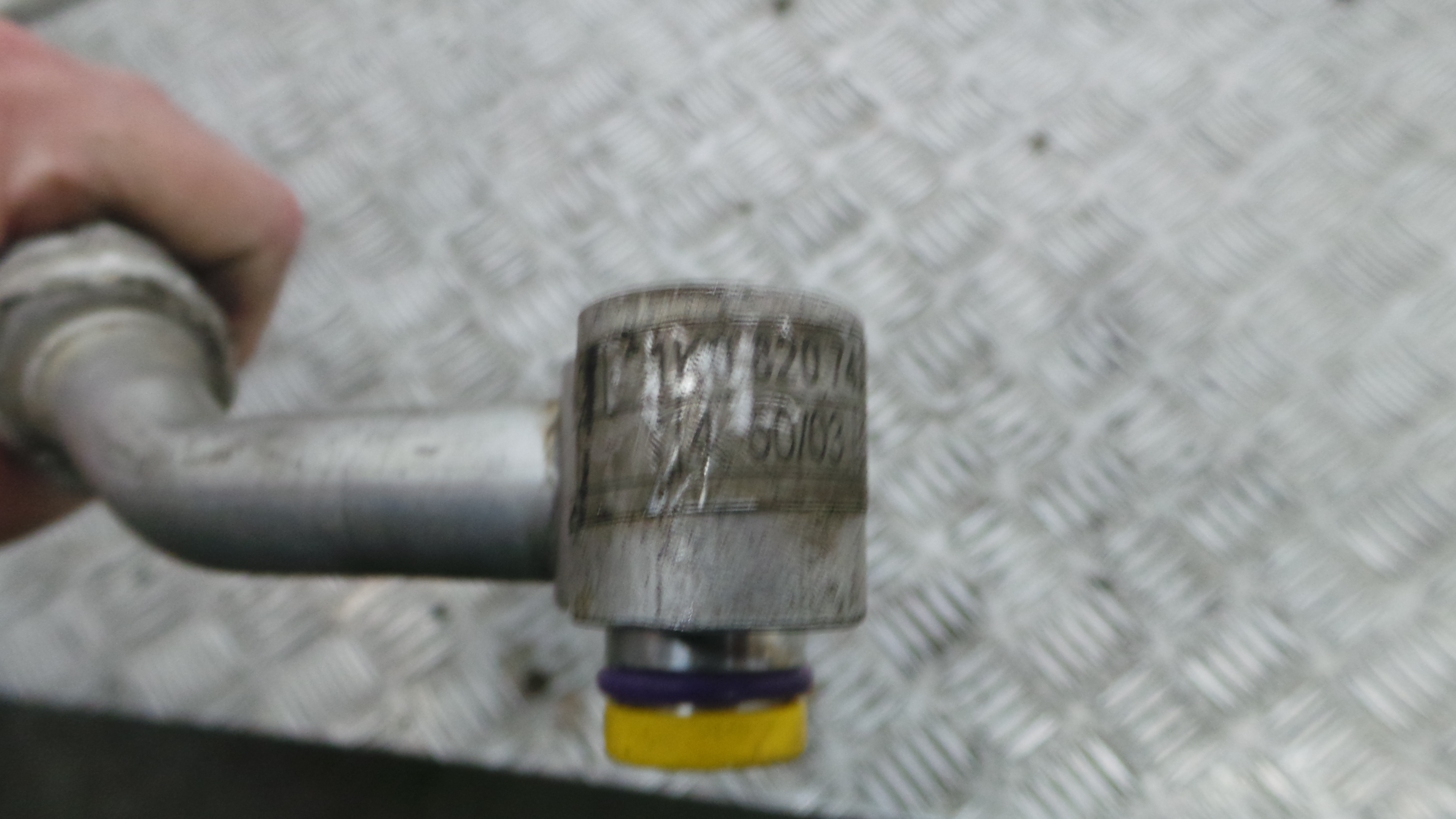 Tubo Ar Condicionado 1K0820743AM - AUDI A3 (8P1)-36431134