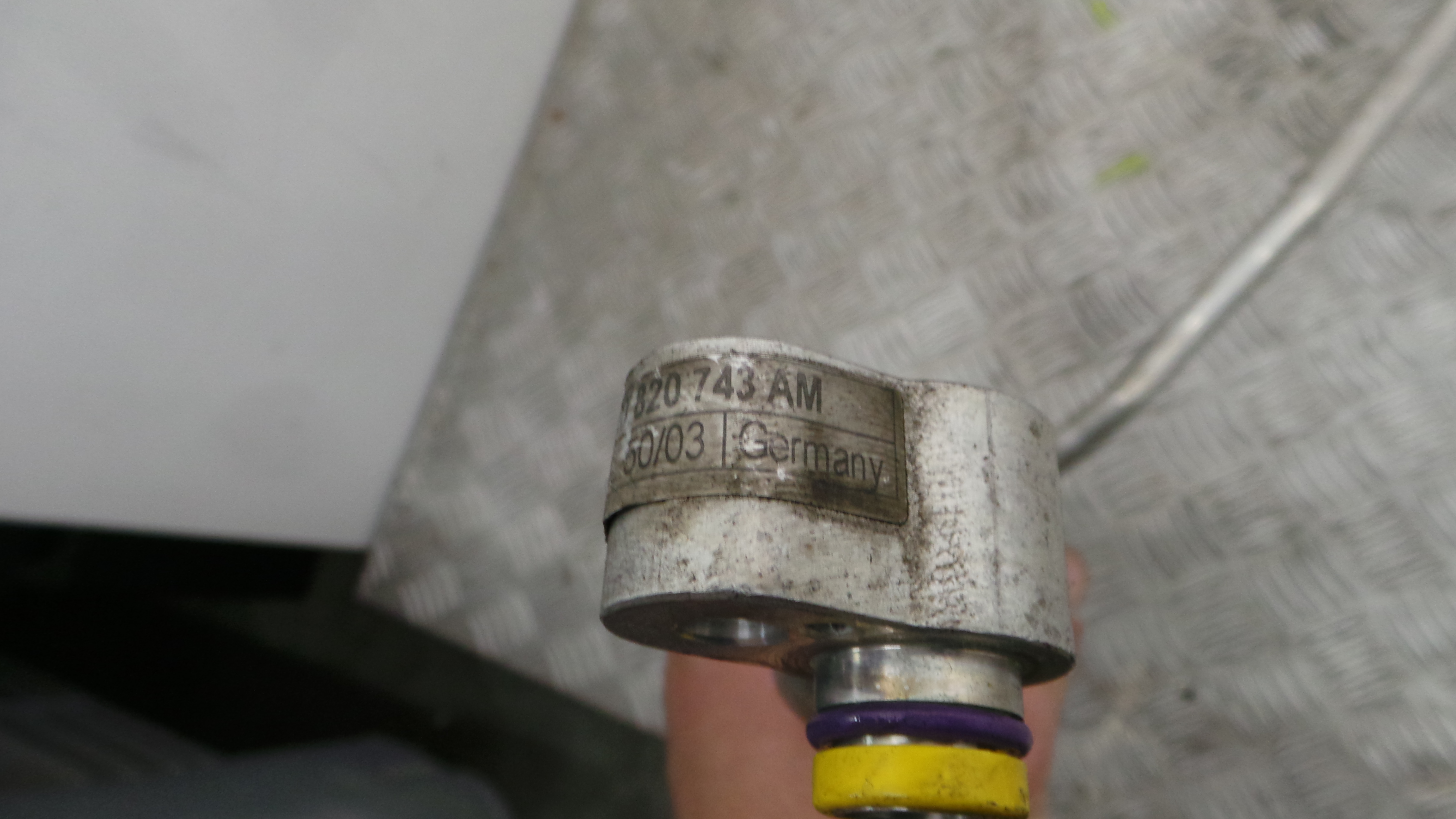 Tubo Ar Condicionado 1K0820743AM - AUDI A3 (8P1)-36431134