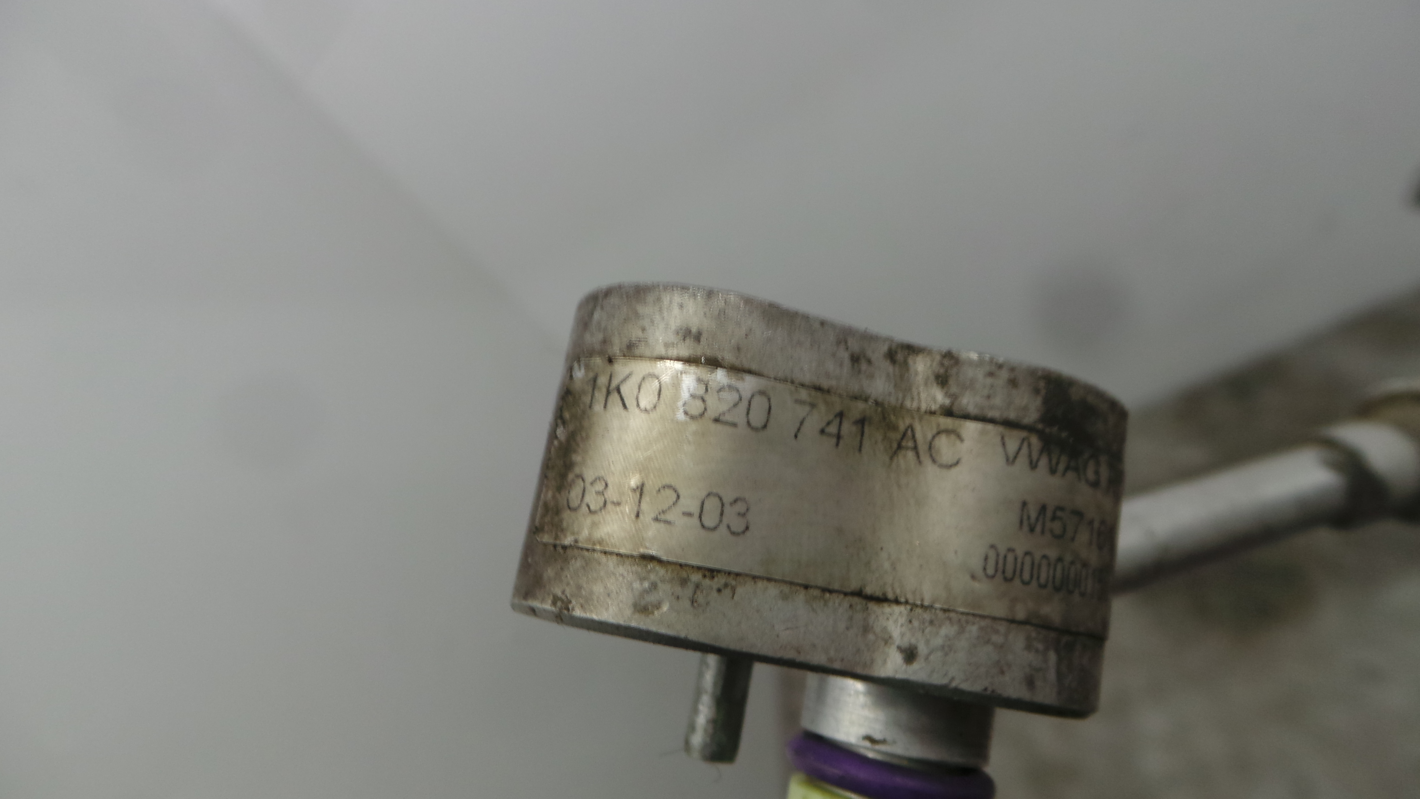 Tubo Ar Condicionado 1K0820741AC - VW GOLF V (1K1)-36431141