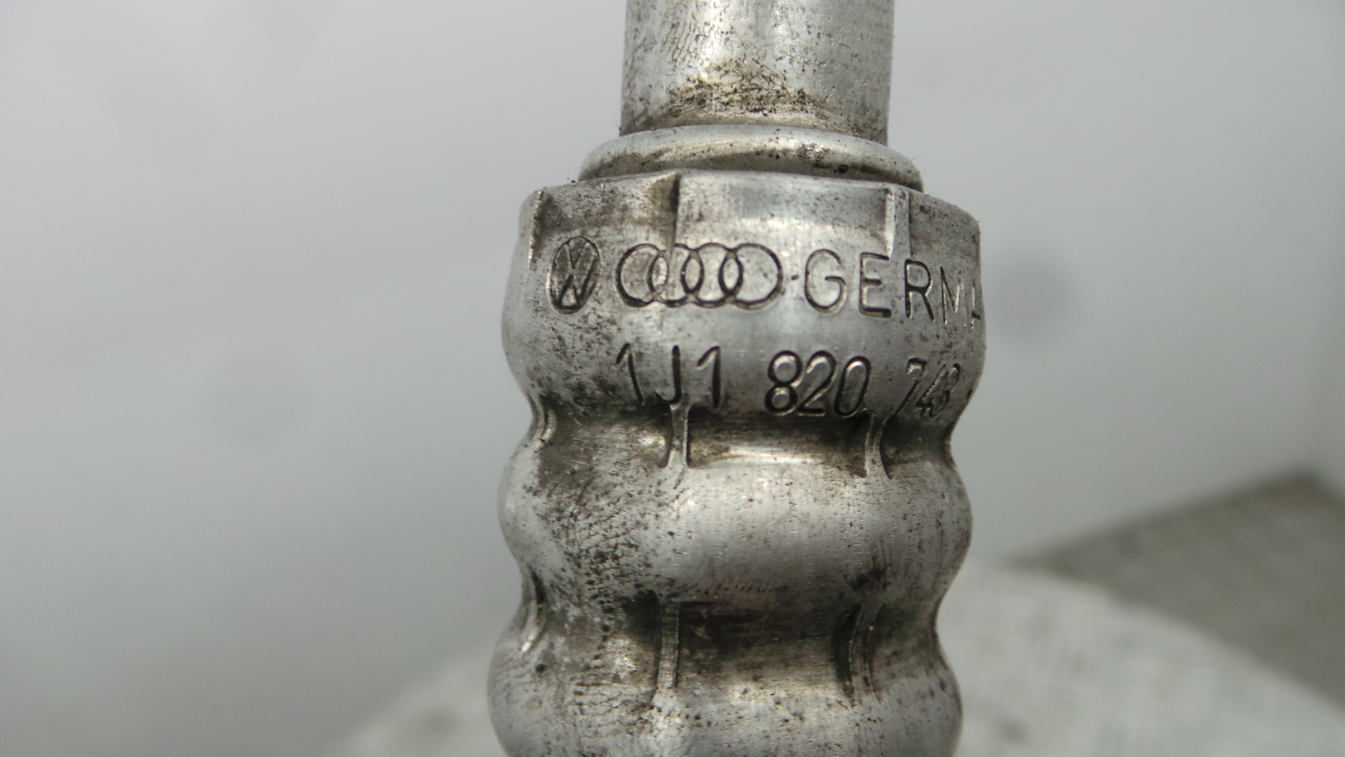 Tubo Ar Condicionado 1J1820743K - VW GOLF IV (1J1), GOLF Mk IV (1J1)-36431162