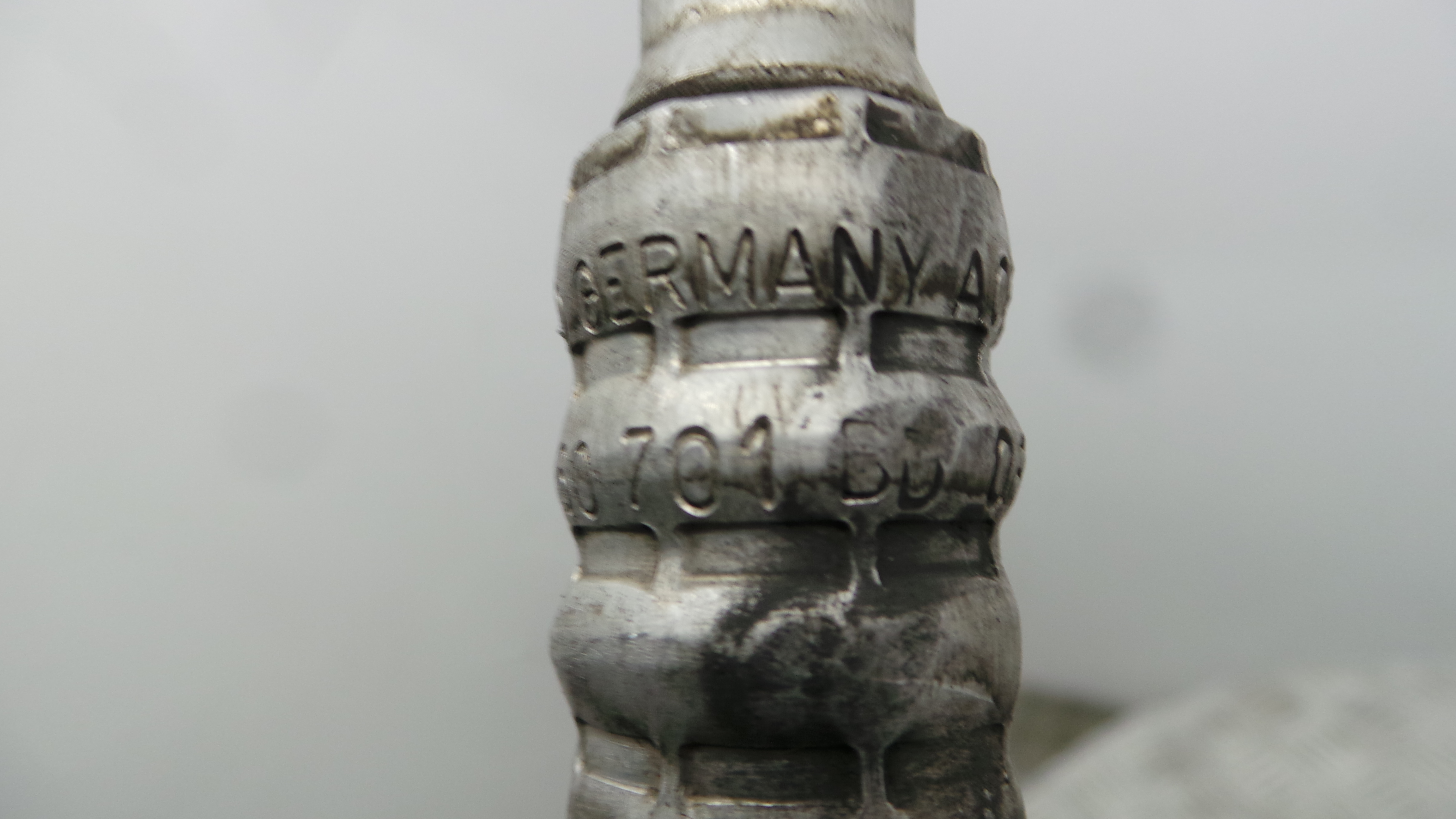 Tubo Ar Condicionado 8E0260701BD - AUDI A4 B6 (8E2)-36431170