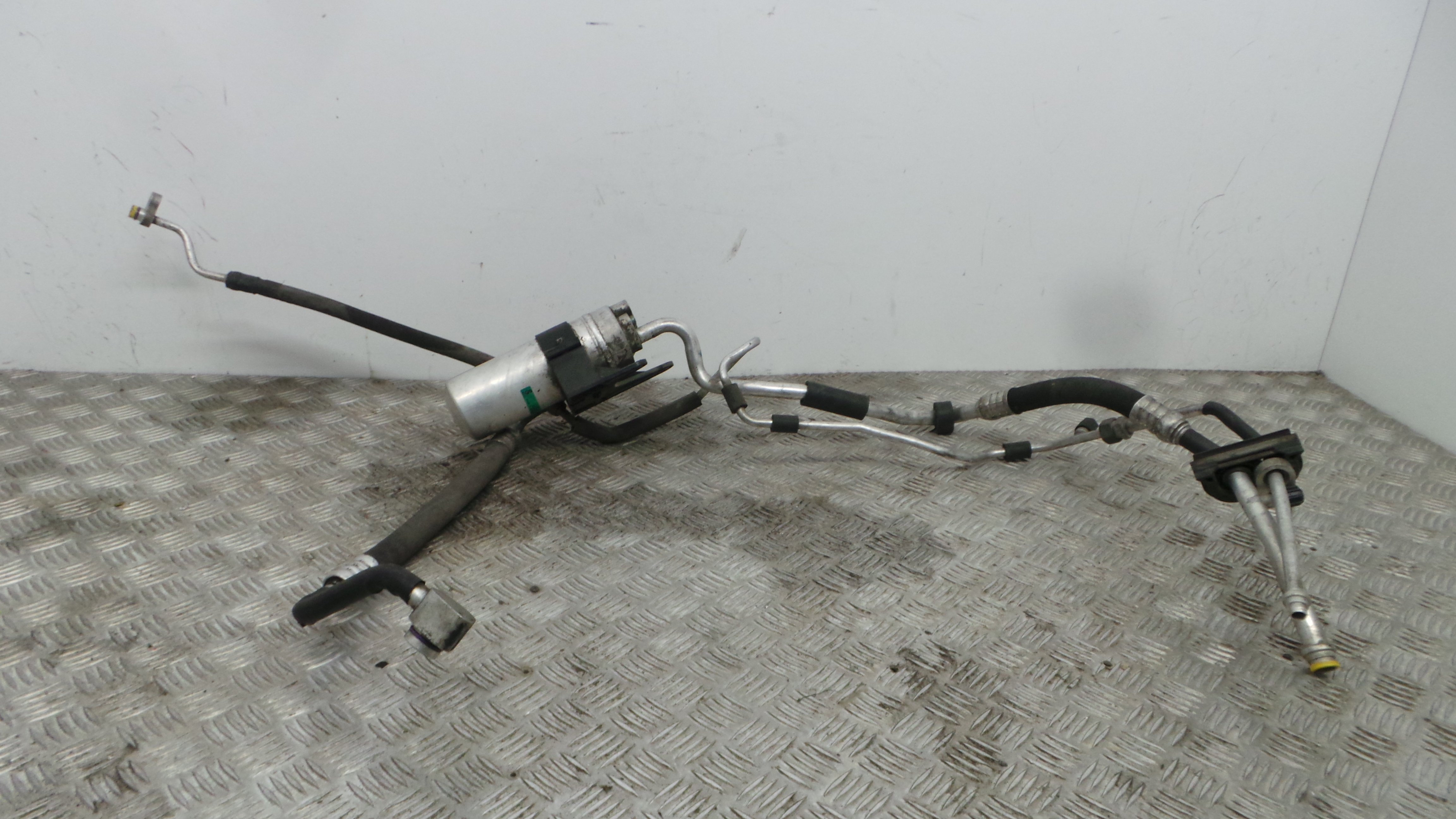 Tubos De Ar Condicionado 8E1860712Q - AUDI A4 B6 (8E2)-36431213