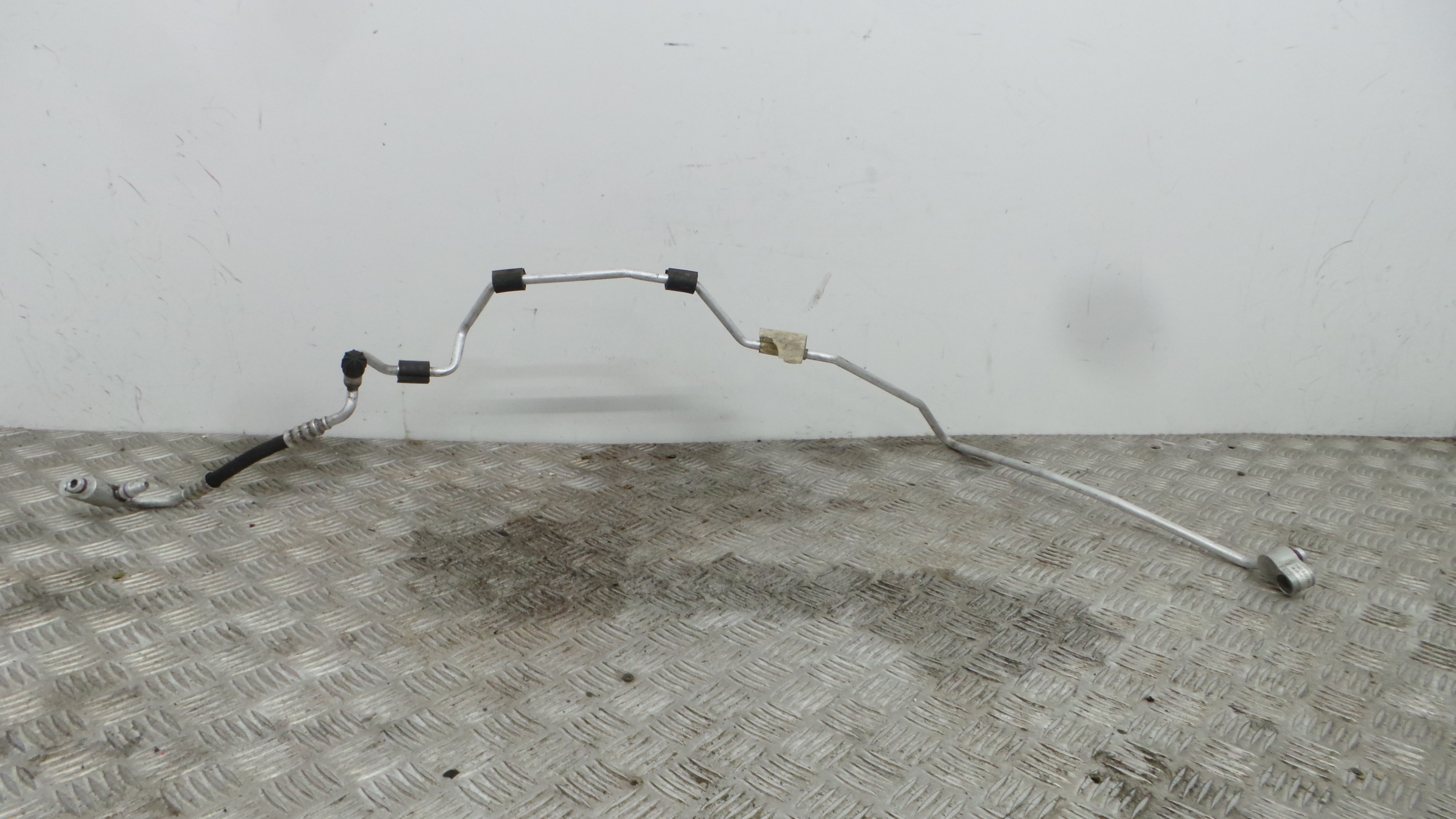 Tubo Ar Condicionado 1K0820741BD - SEAT LEON (1P1)-36431320