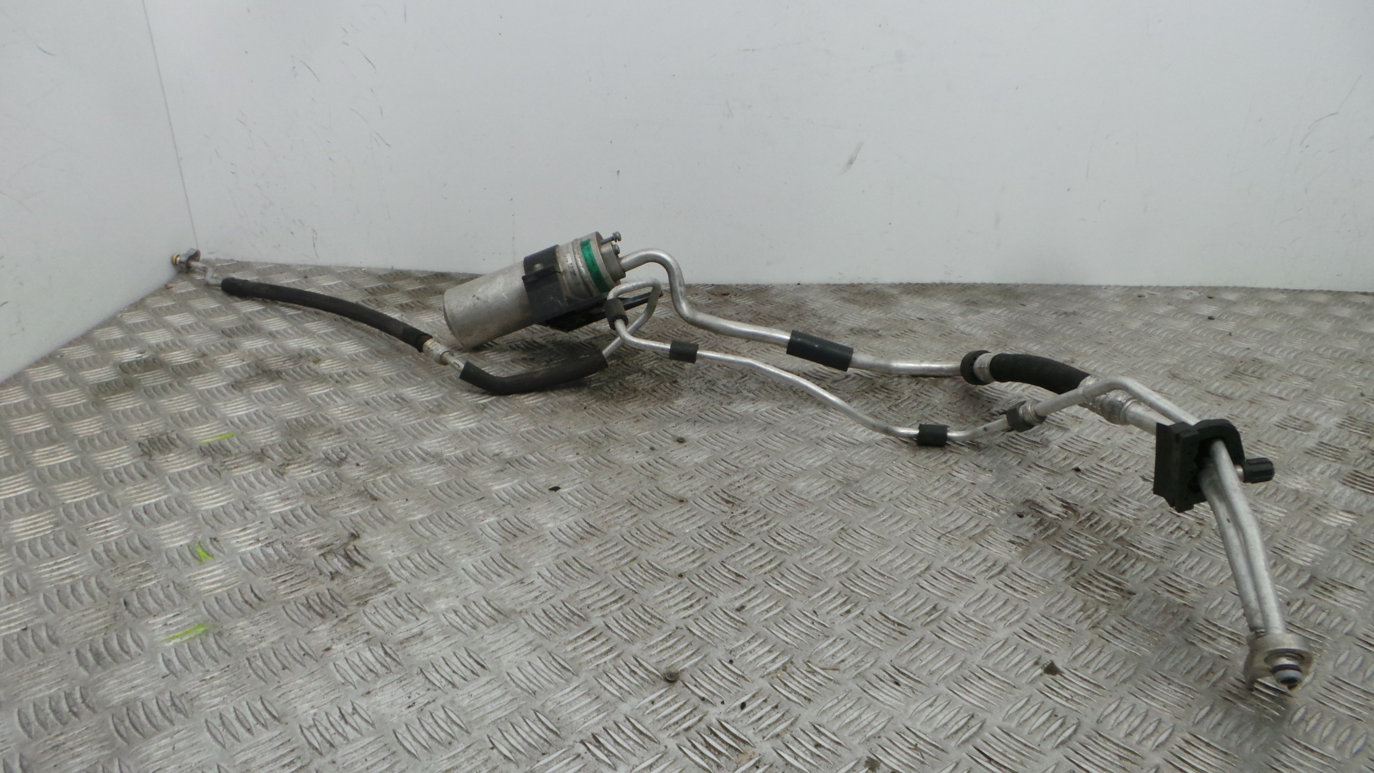 Tubos De Ar Condicionado 8E0820193E - AUDI A4 B7 (8EC)-36431327