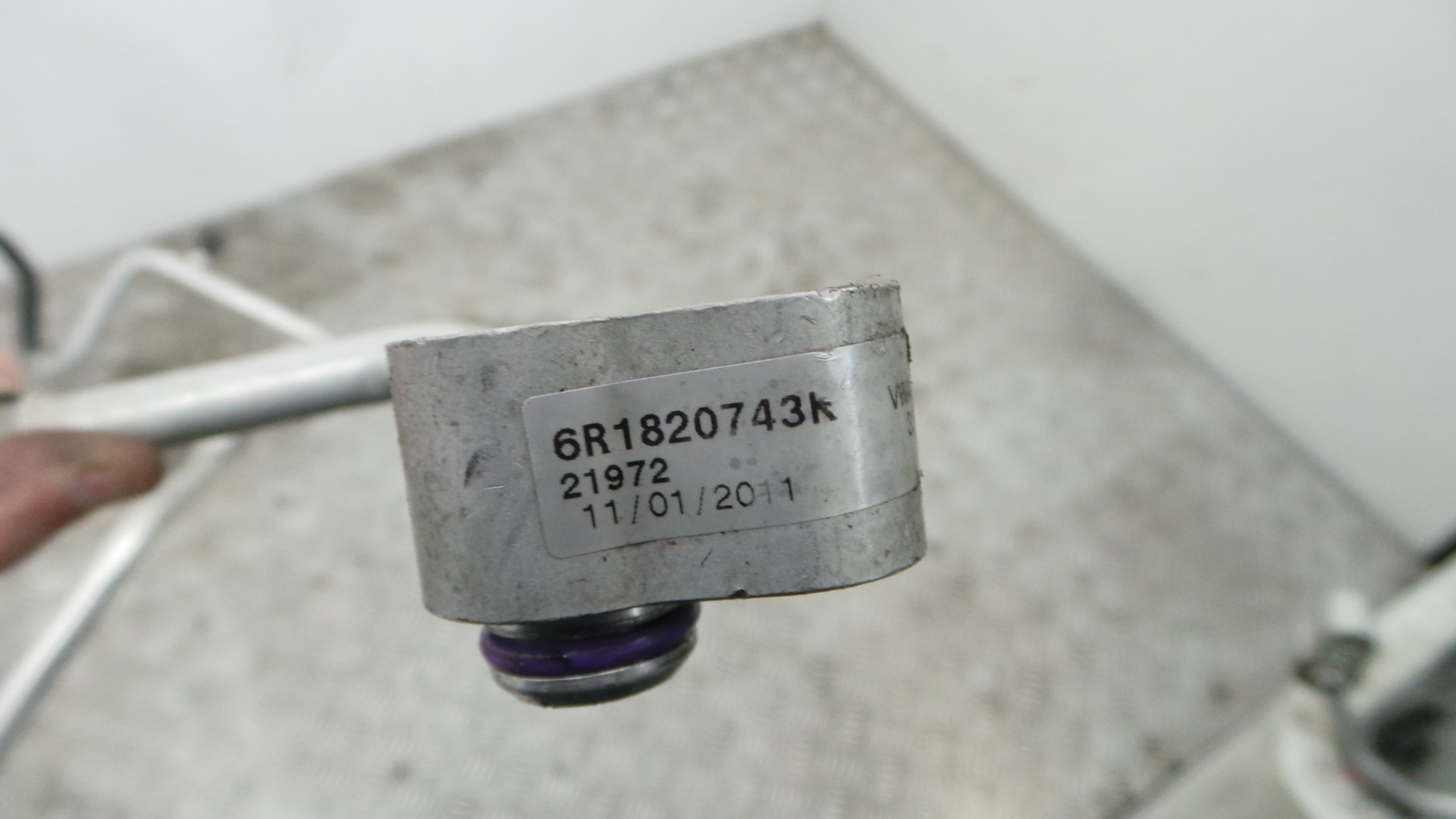 Tubo Ar Condicionado 6R1820743K - SEAT IBIZA IV (6J5, 6P1), IBIZA Mk IV (6J5, 6P1)-36431332