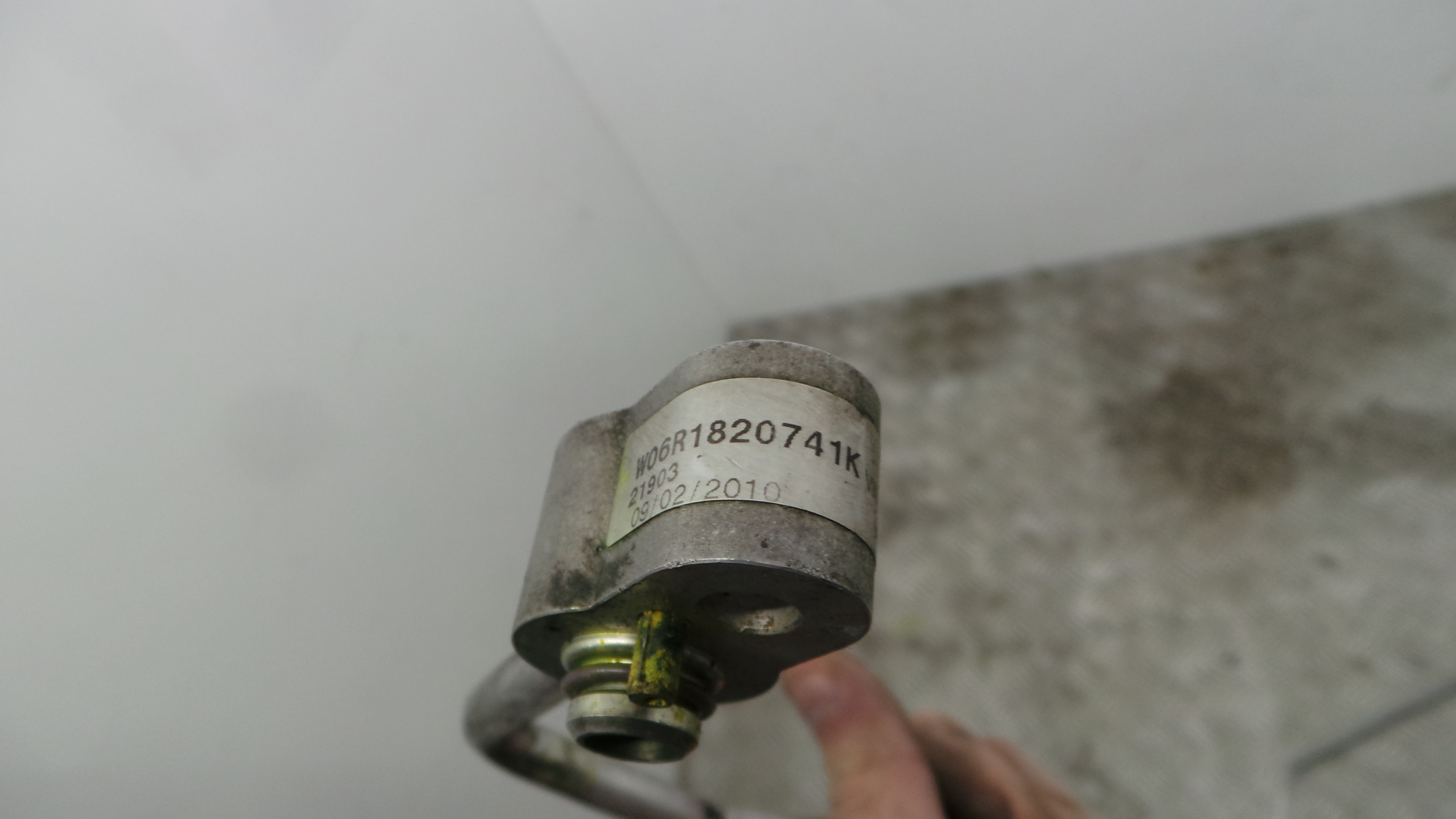 Tubo Ar Condicionado 6R1820741K - SEAT IBIZA IV (6J5, 6P1), IBIZA Mk IV (6J5, 6P1)-36431359