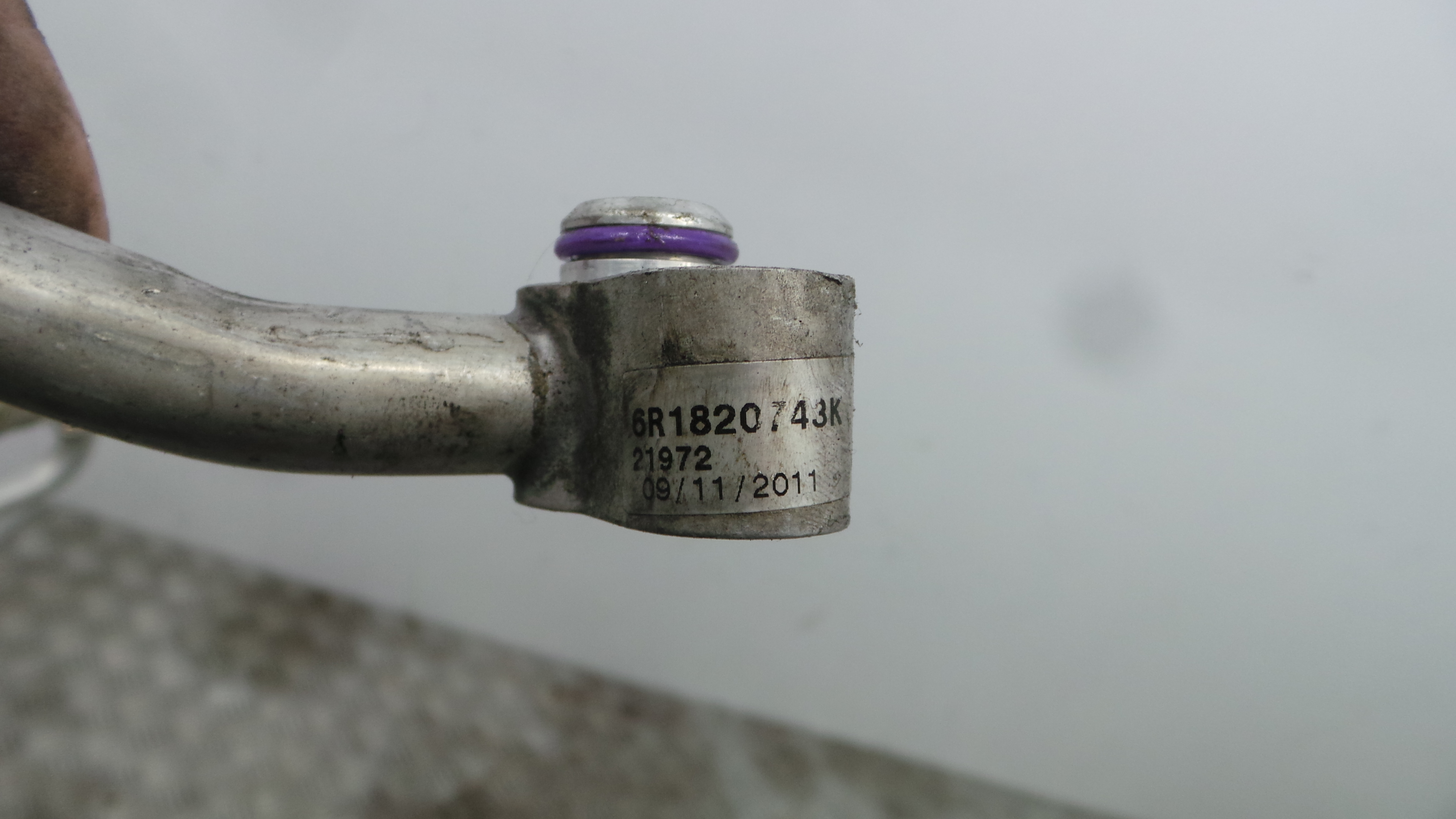 Tubo Ar Condicionado 6R1820743K - SEAT IBIZA IV (6J5, 6P1), IBIZA Mk IV (6J5, 6P1)-36431387