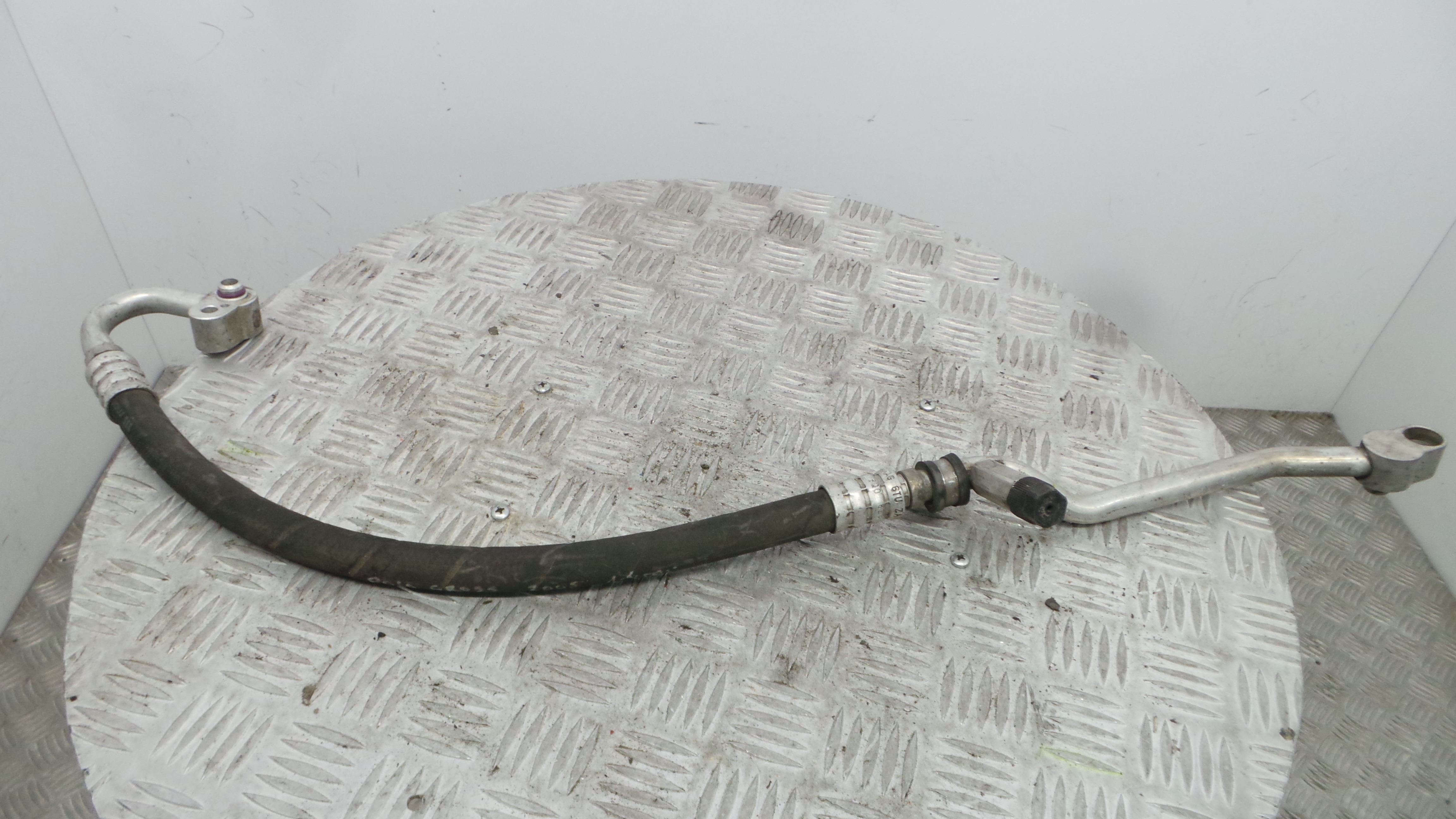 Tubo Ar Condicionado 6Q0820721R - VW POLO (9N_, 9A_)-36435555 Tubo Ar Condicionado 6Q0820721R - VW POLO (9N_, 9A_)-36435555