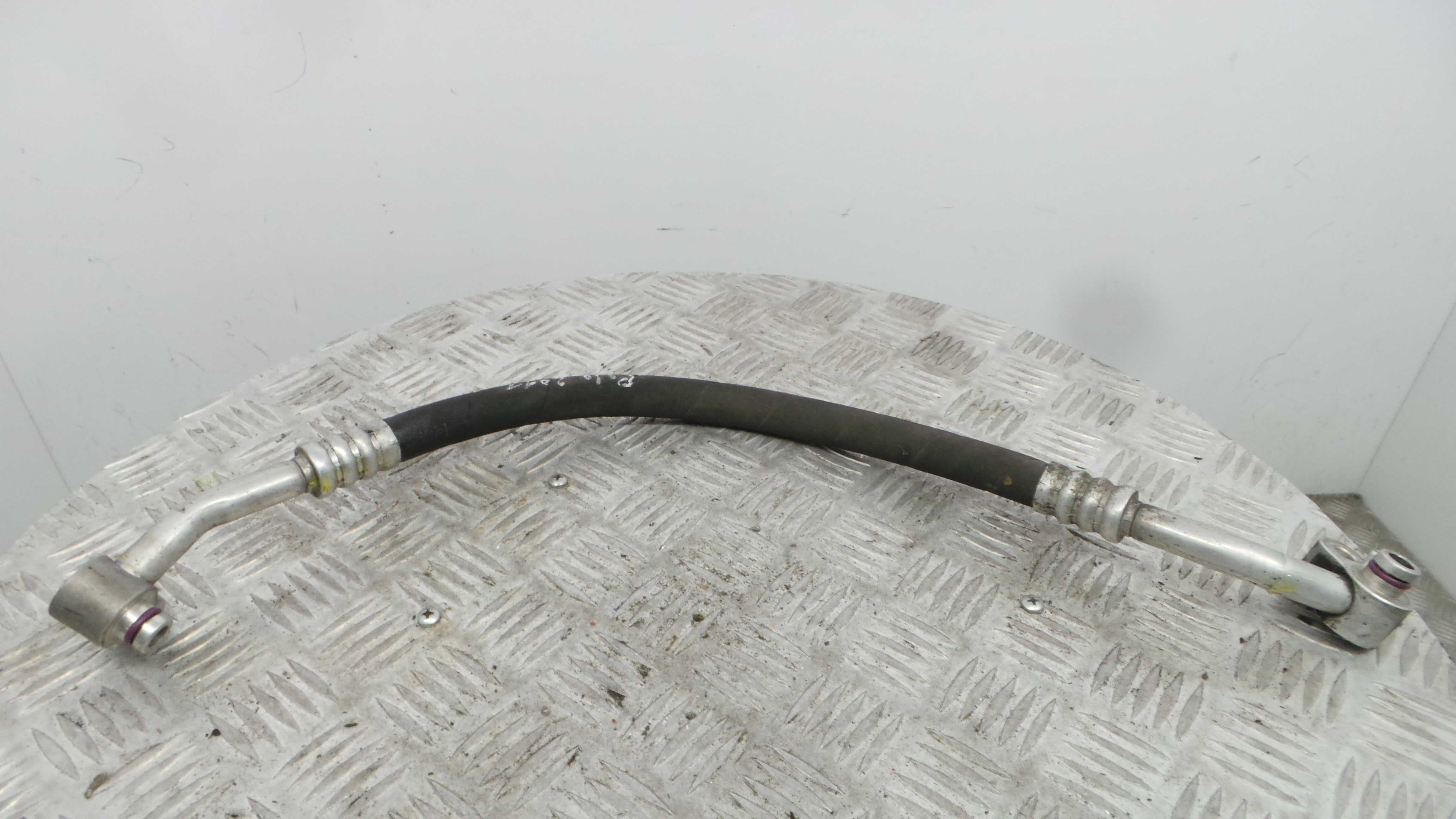 Tubo Ar Condicionado 6R0820721 - VW POLO V (6R1, 6C1)-36435559 Tubo Ar Condicionado 6R0820721 - VW POLO V (6R1, 6C1)-36435559