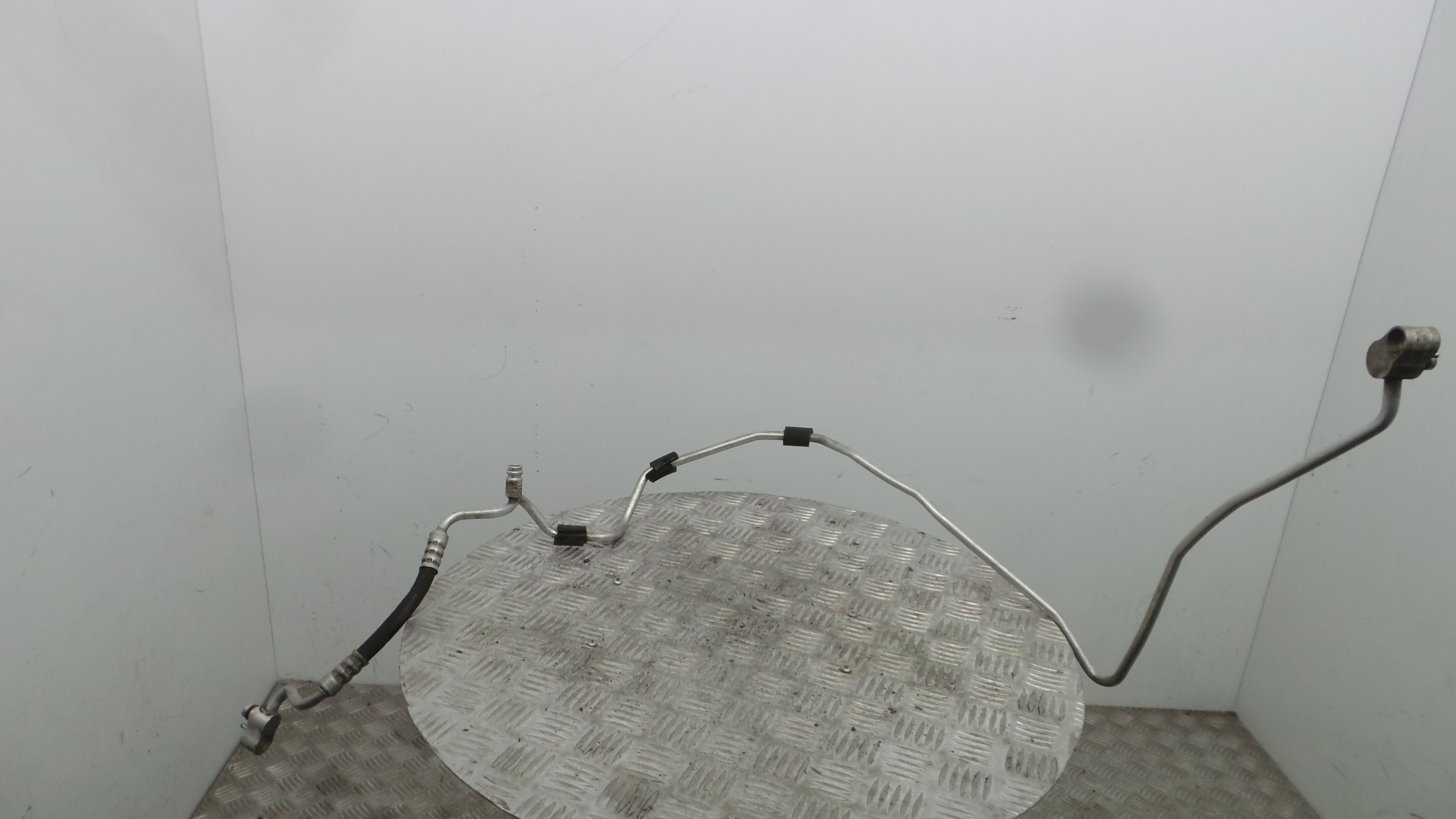 Tubo Ar Condicionado 1K0820741BB - SEAT LEON (1P1)-36435583