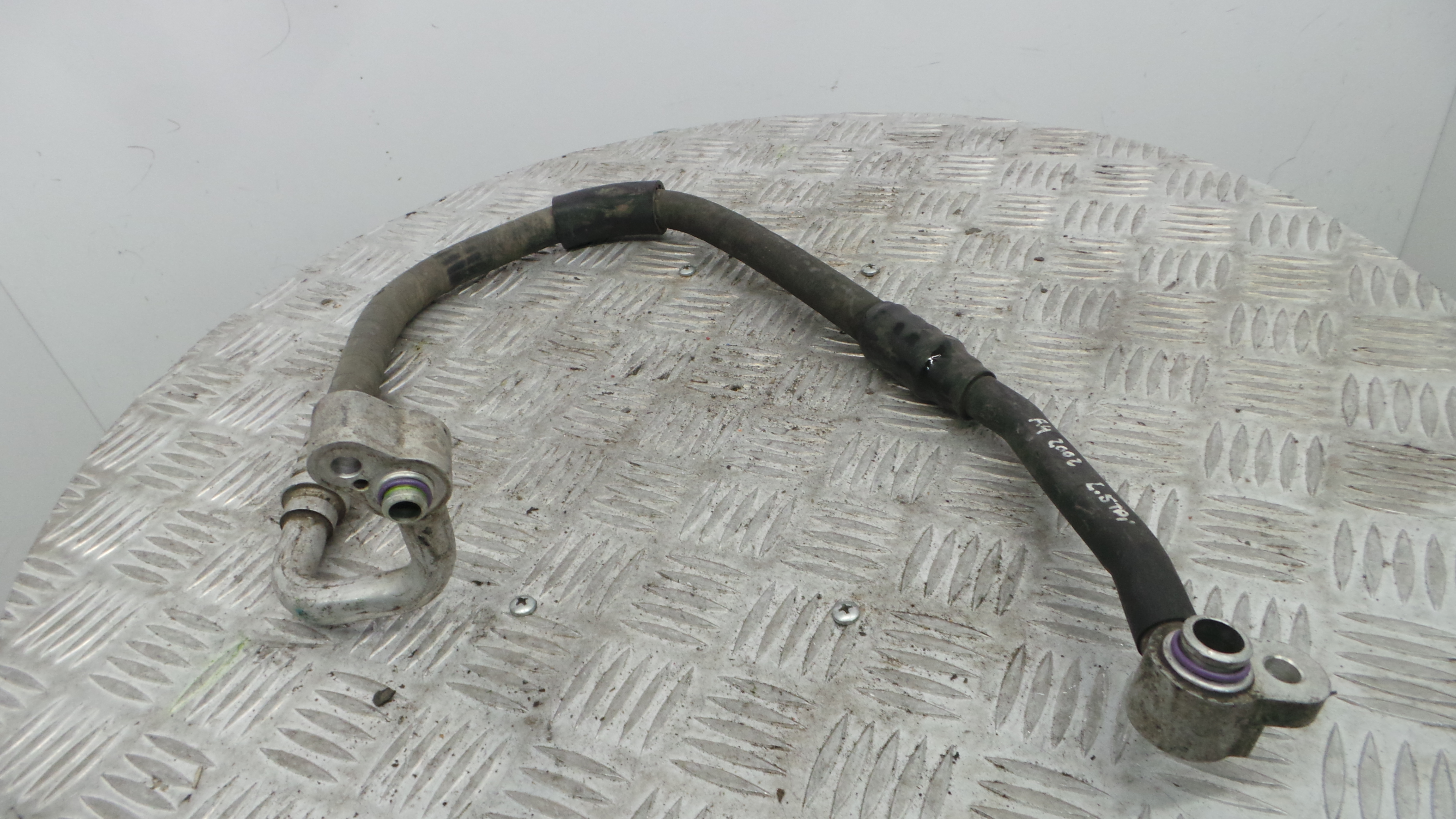 Tubo Ar Condicionado 8E0260701AL - AUDI A4 B6 (8E2)-36435587 Tubo Ar Condicionado 8E0260701AL - AUDI A4 B6 (8E2)-36435587