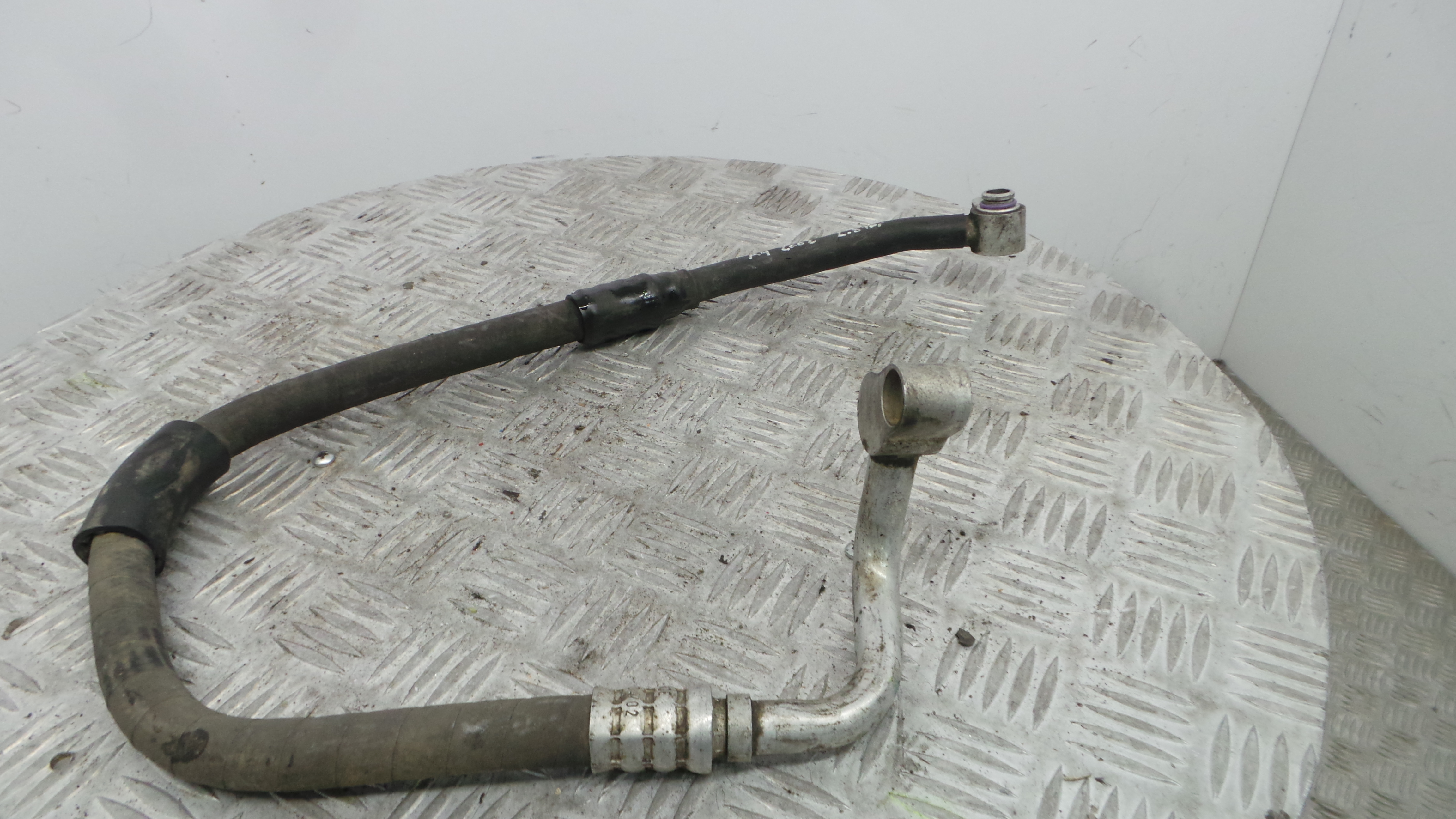 Tubo Ar Condicionado 8E0260701AL - AUDI A4 B6 (8E2)-36435587