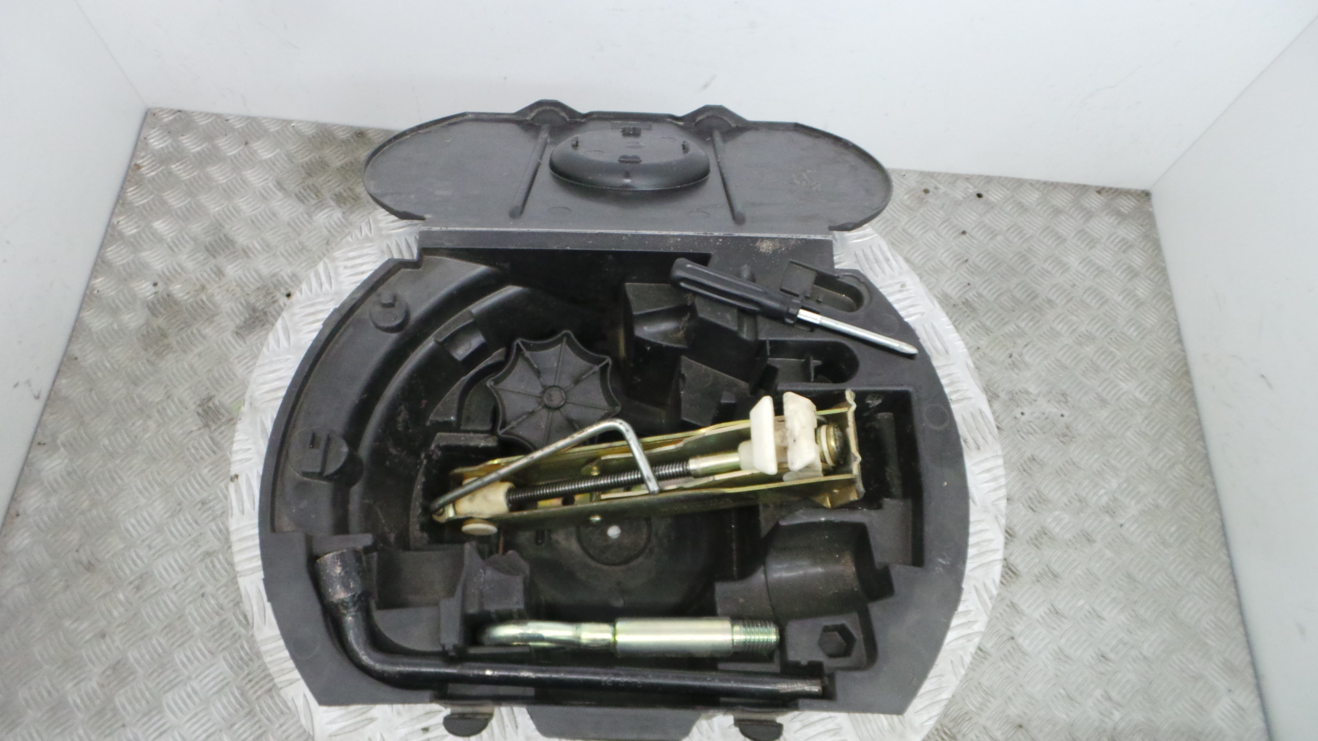 Kit Pneu Suplente 6Q0012115F - VW POLO (9N_, 9A_)-36435743