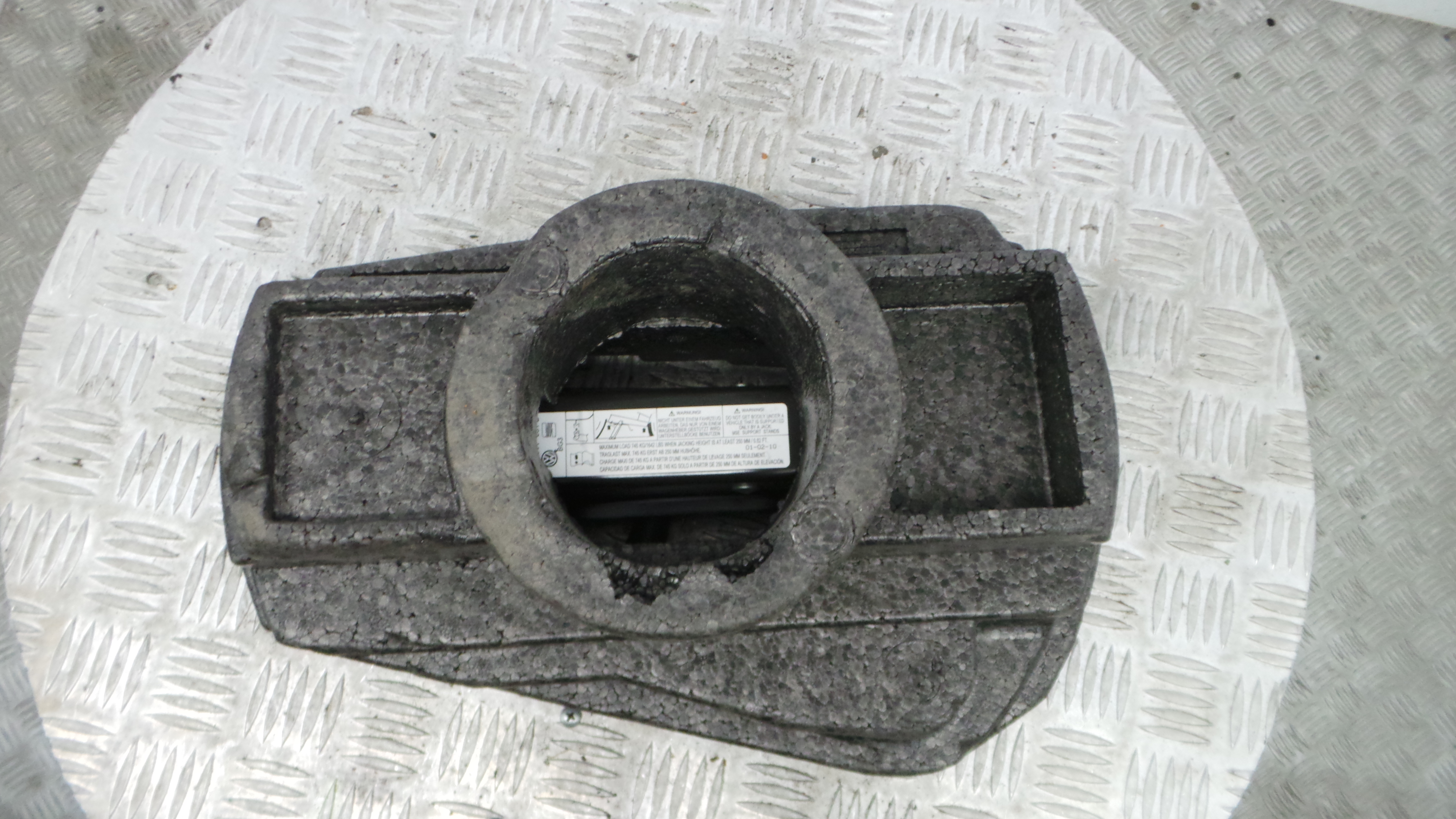 Kit Pneu Suplente 6Q0012115H - SEAT IBIZA IV (6J5, 6P1), IBIZA Mk IV (6J5, 6P1)-36435768