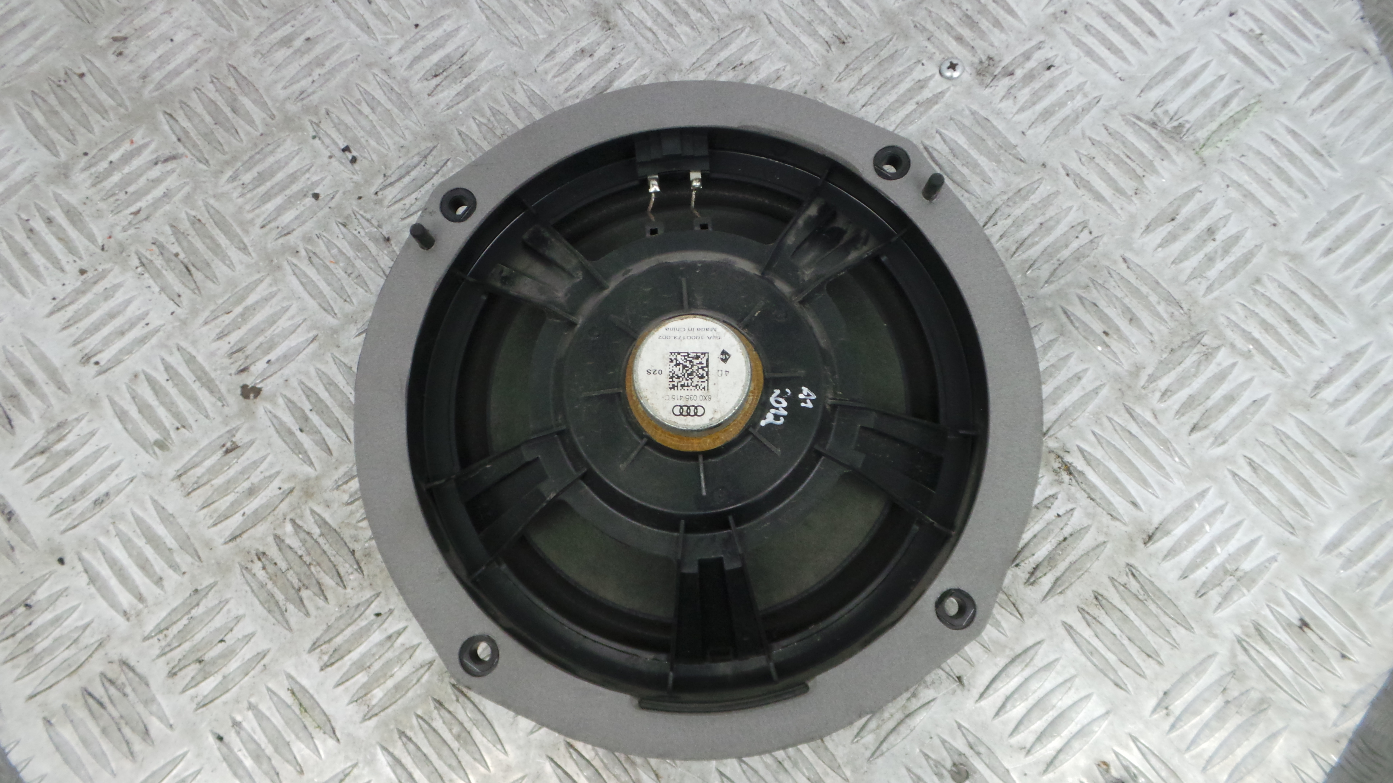 Colunas de Som  8X0035415C - AUDI A1 (8X1, 8XK)-36435838