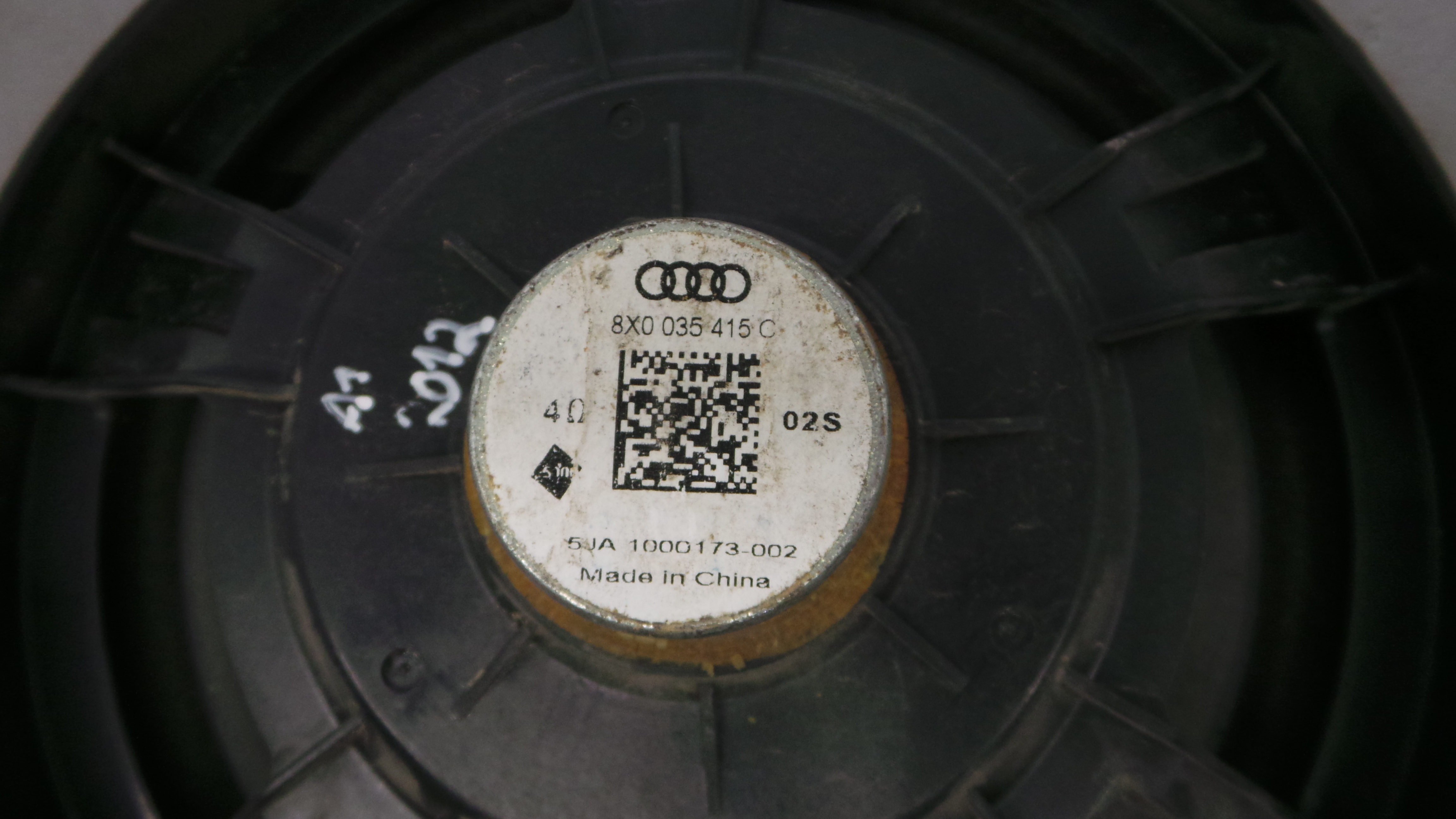 Colunas de Som  8X0035415C - AUDI A1 (8X1, 8XK)-36435838