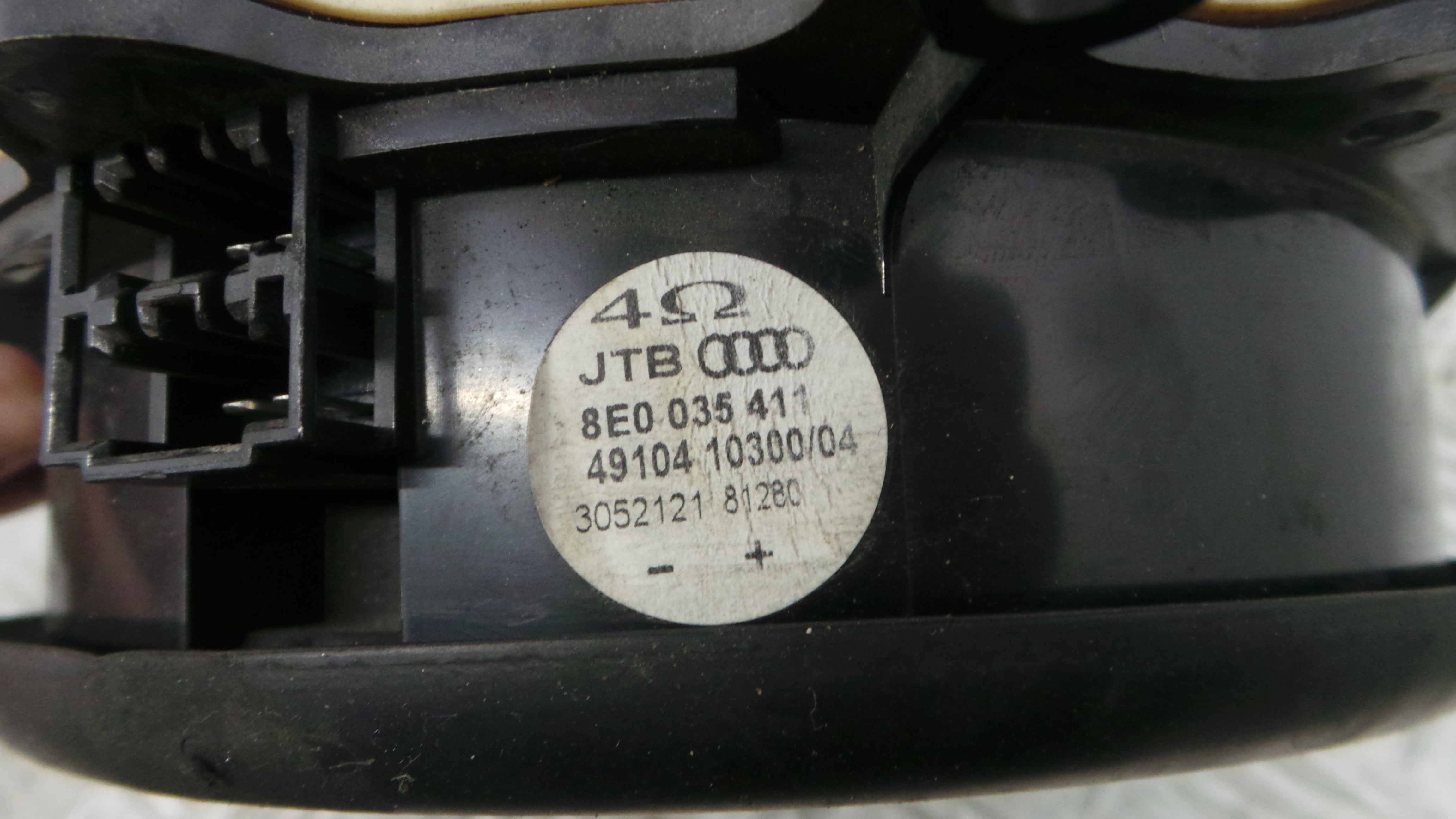 Colunas de Som  8E0035411 - AUDI A4 B6 (8E2)-36435842