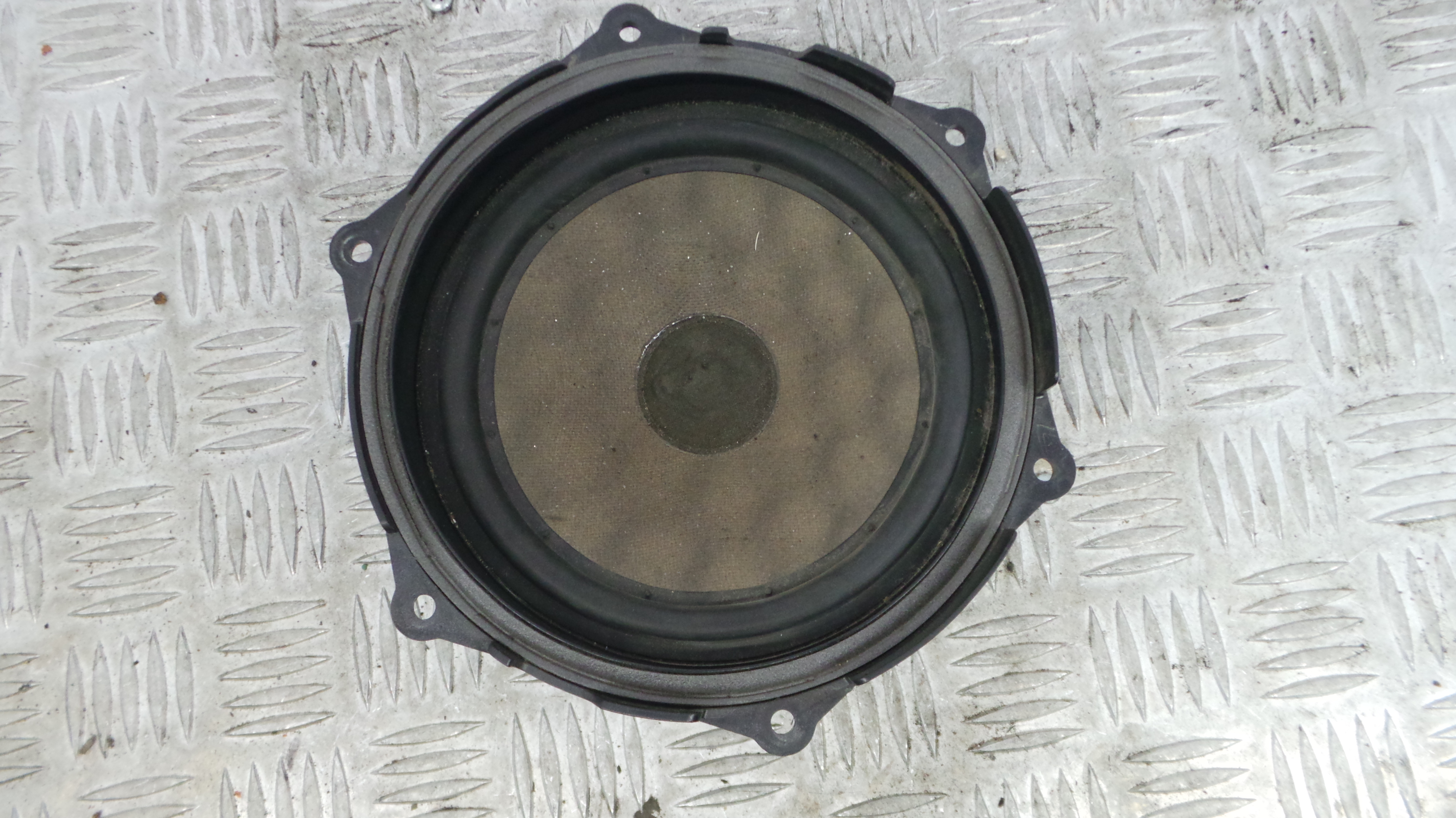 Colunas de Som 6J0035411 - SEAT IBIZA IV (6J5, 6P1), IBIZA Mk IV (6J5, 6P1)-36435888 Colunas de Som 6J0035411 - SEAT IBIZA IV (6J5, 6P1), IBIZA Mk IV (6J5, 6P1)-36435888