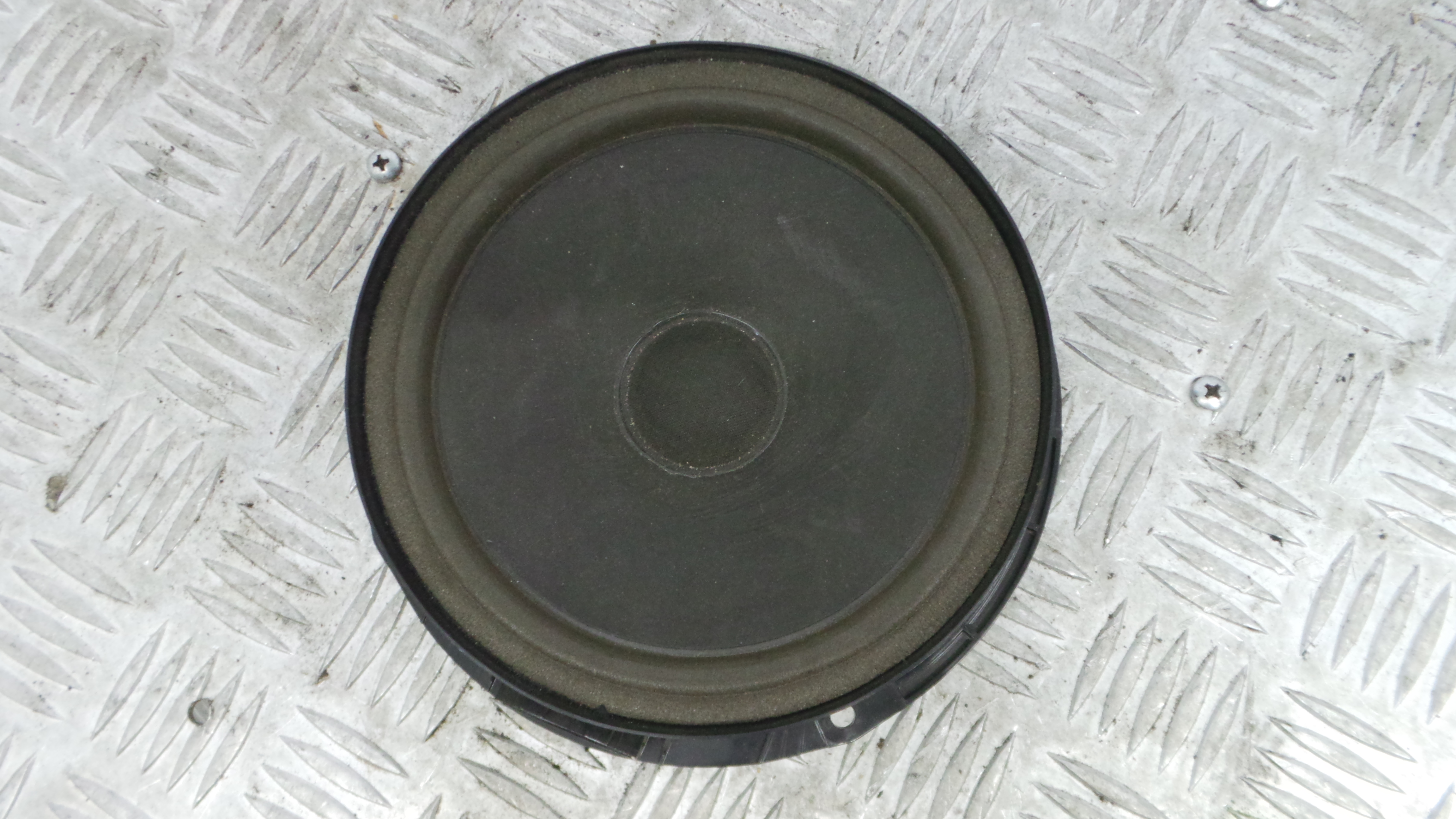 Colunas de Som 3C8035453 - VW PASSAT CC B6 (357)-36435917 Colunas de Som 3C8035453 - VW PASSAT CC B6 (357)-36435917