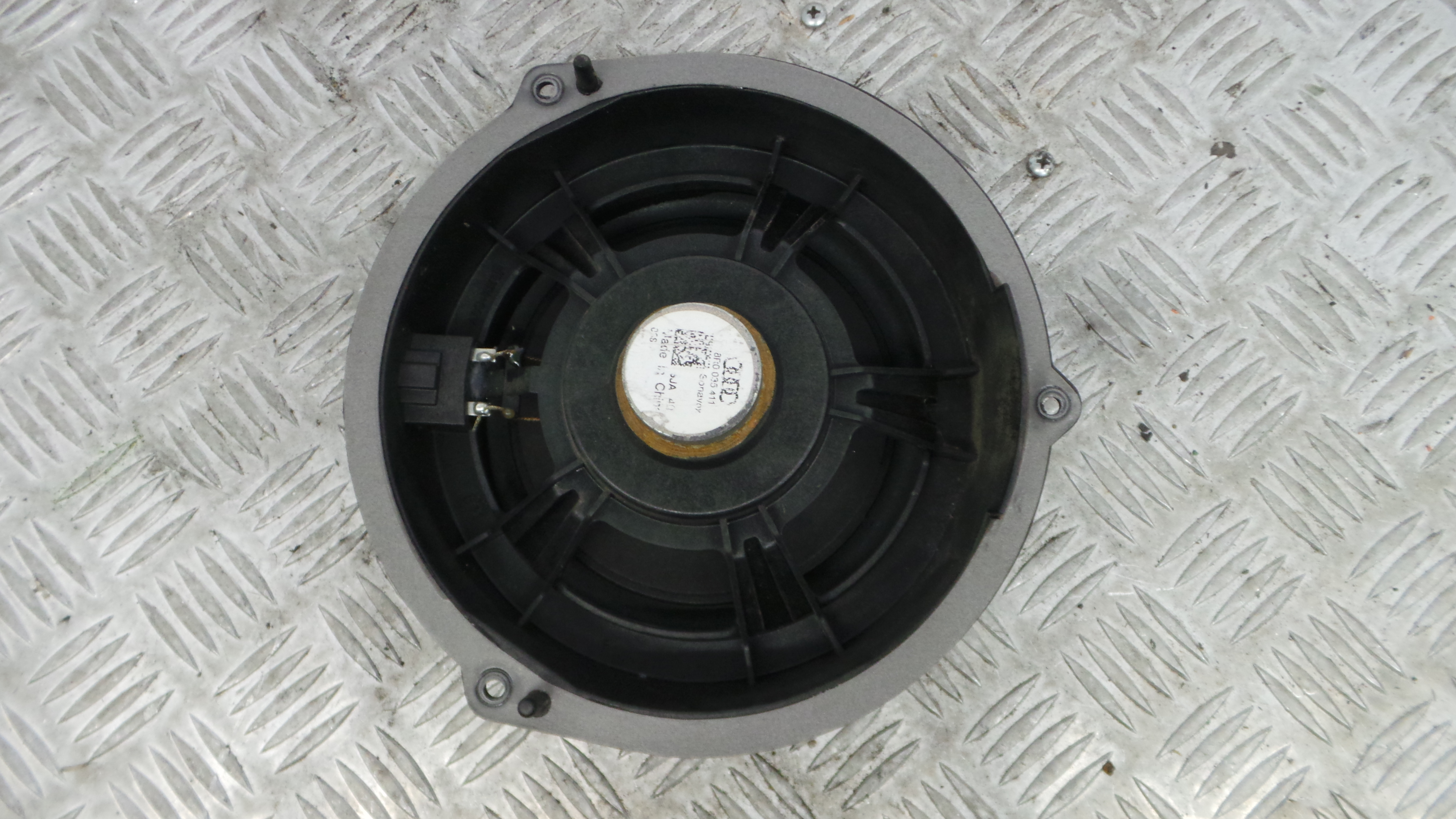 Colunas de Som 8R0035411 - AUDI A4 B8 (8K2)-36435933