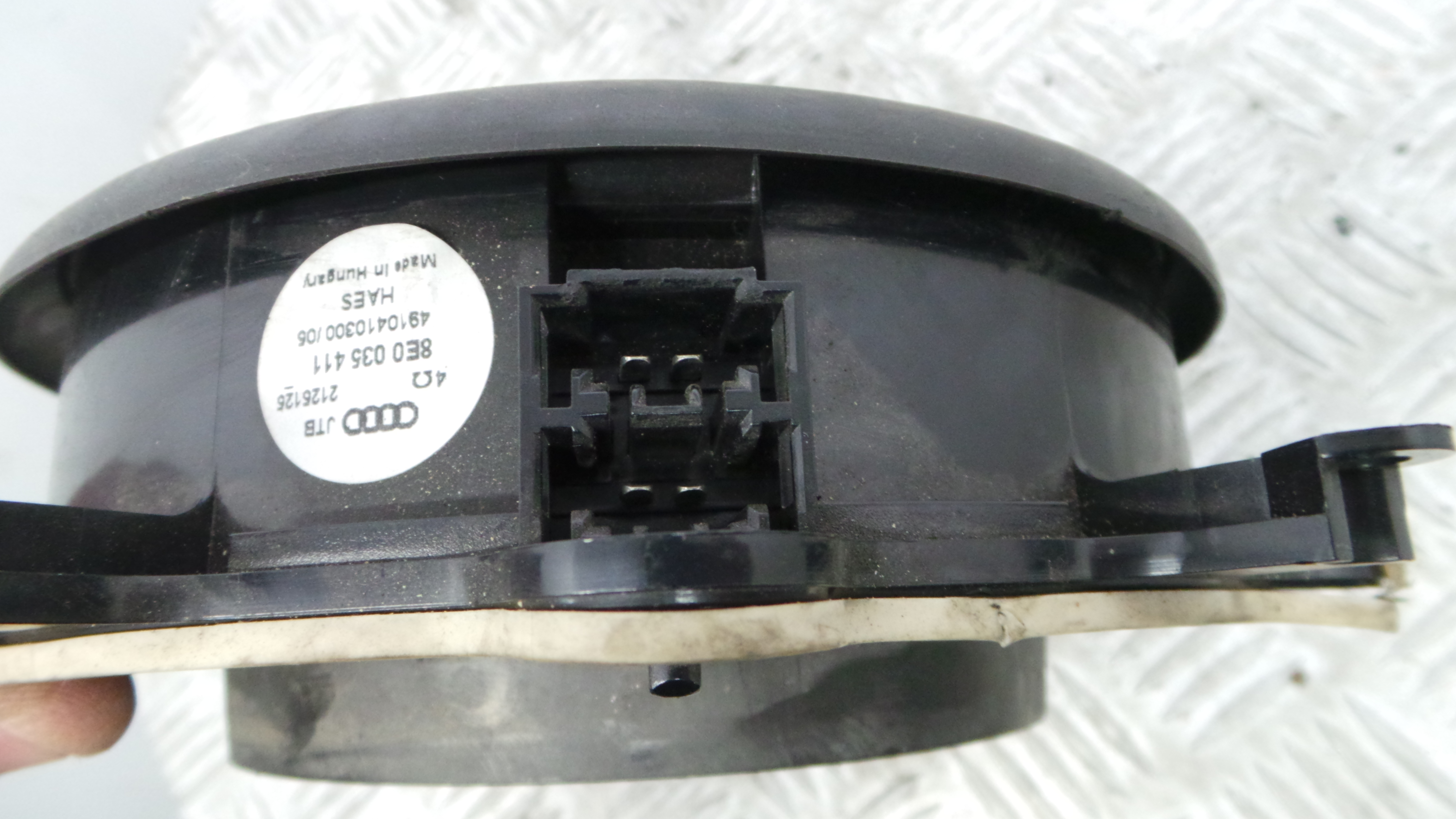 Colunas de Som  8E0035411 - AUDI A4 B7 (8EC)-36435937