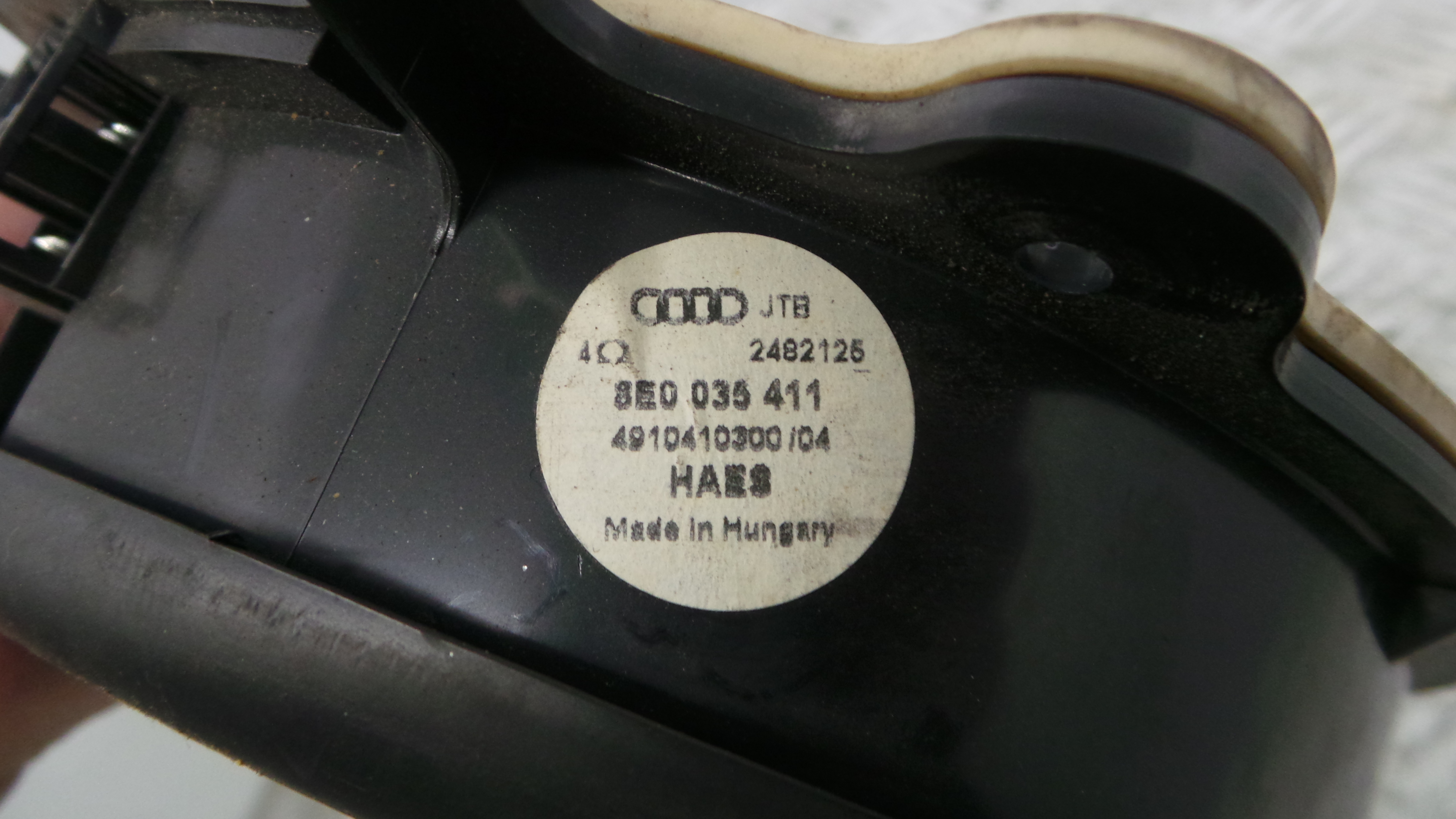 Colunas de Som  8E0035411 - AUDI A4 B6 (8E2)-36435941