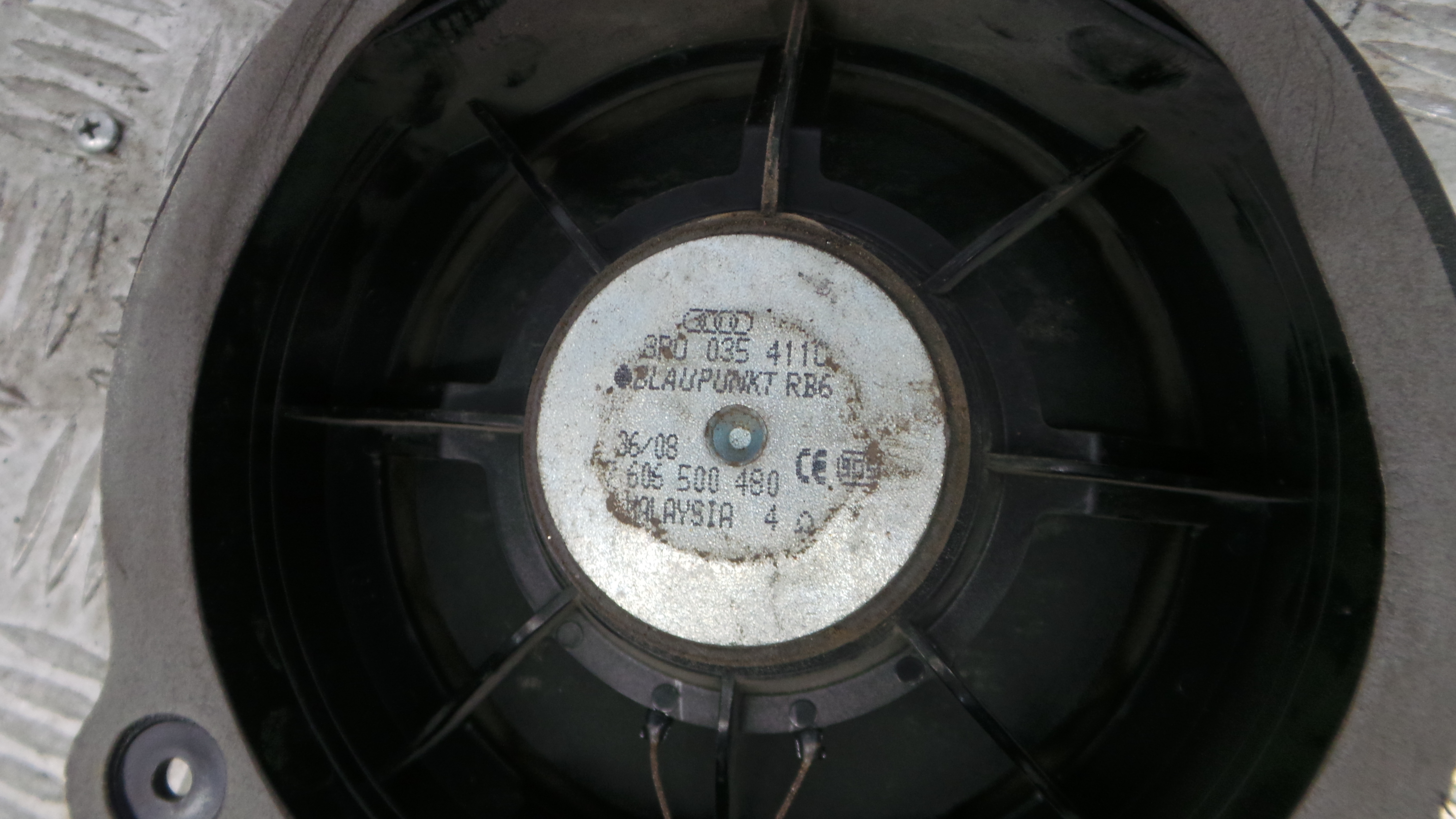 Colunas de Som 8R0035411C - AUDI A3 (8P1)-36435949