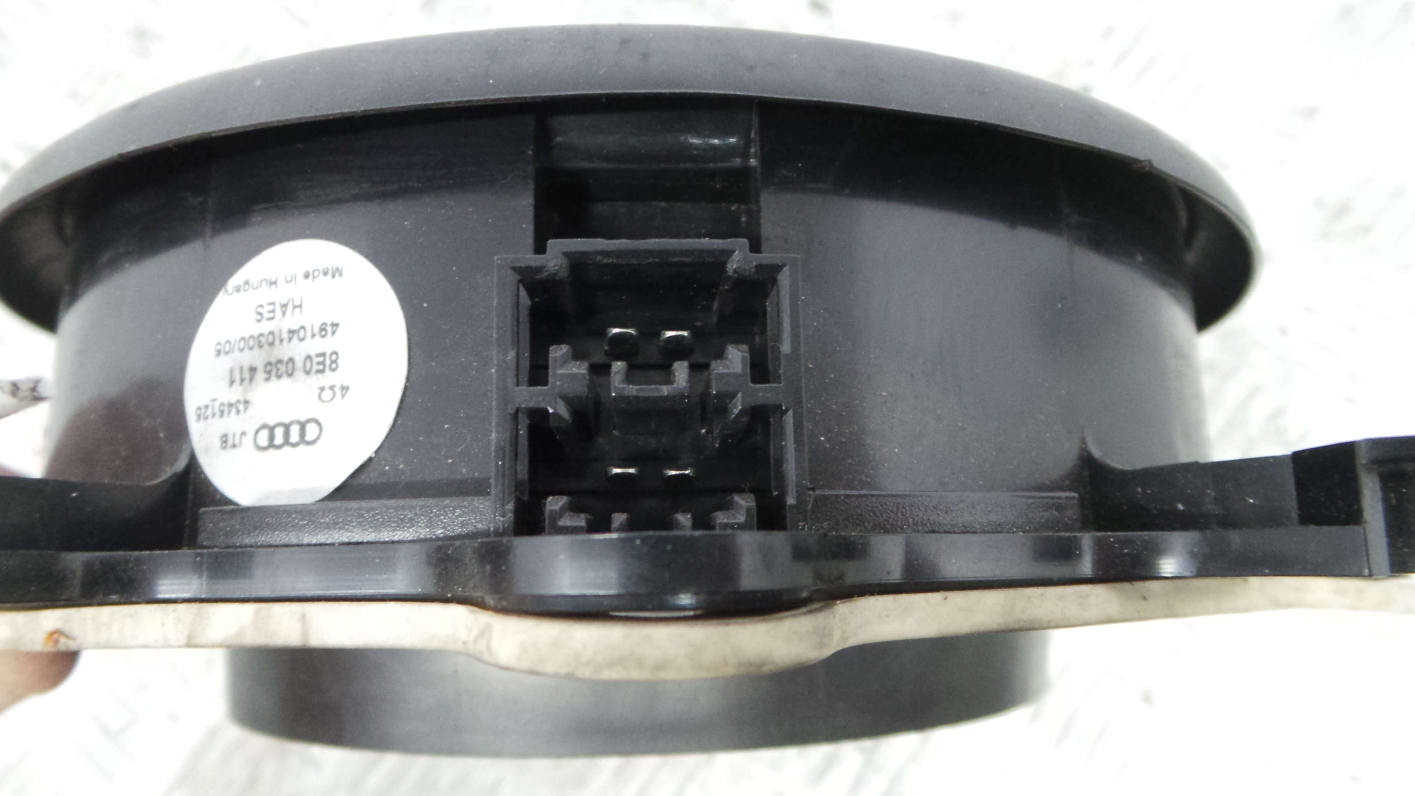 Colunas de Som  8E0035411 - AUDI A4 B7 (8EC)-36435972