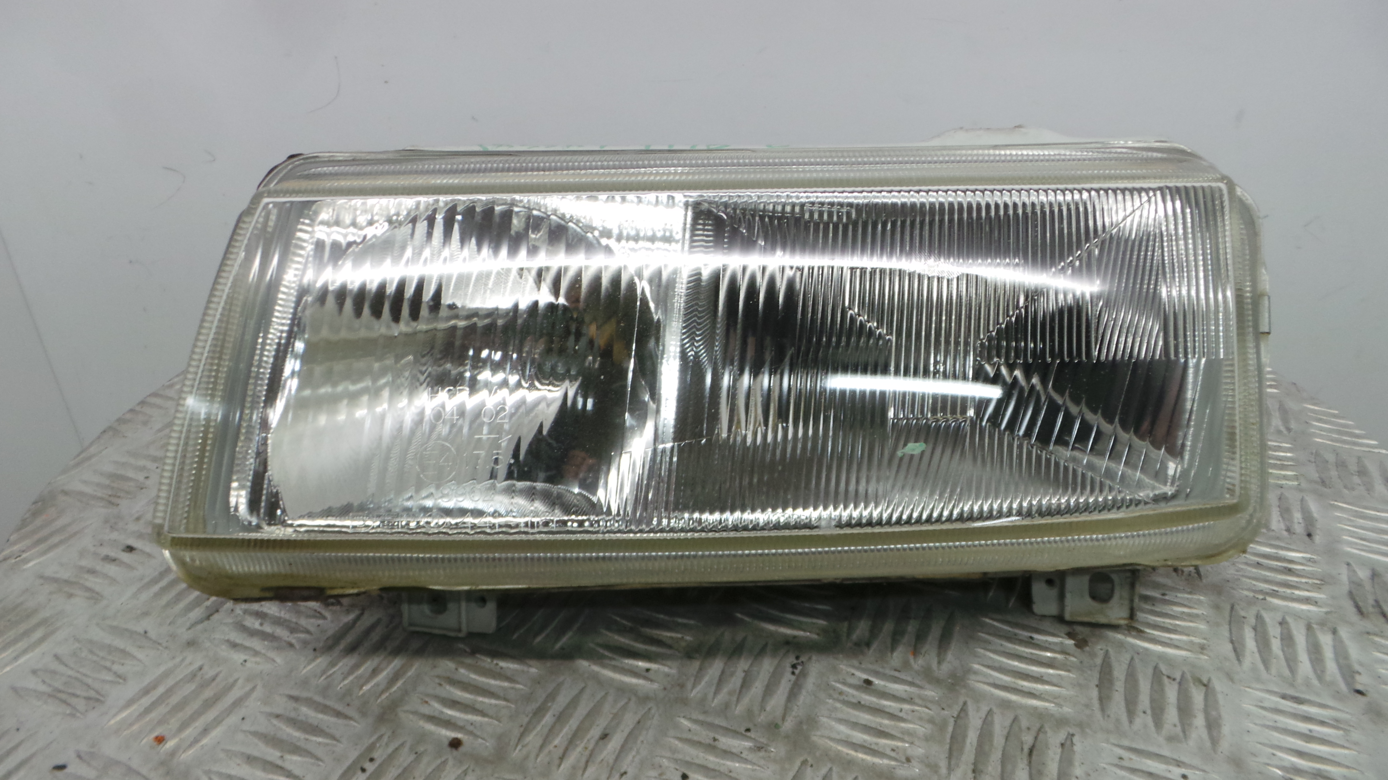 Ótica Esq 441-1116L - VW PASSAT B3/B4 (3A2, 35I)-36436023 Ótica Esq 441-1116L - VW PASSAT B3/B4 (3A2, 35I)-36436023