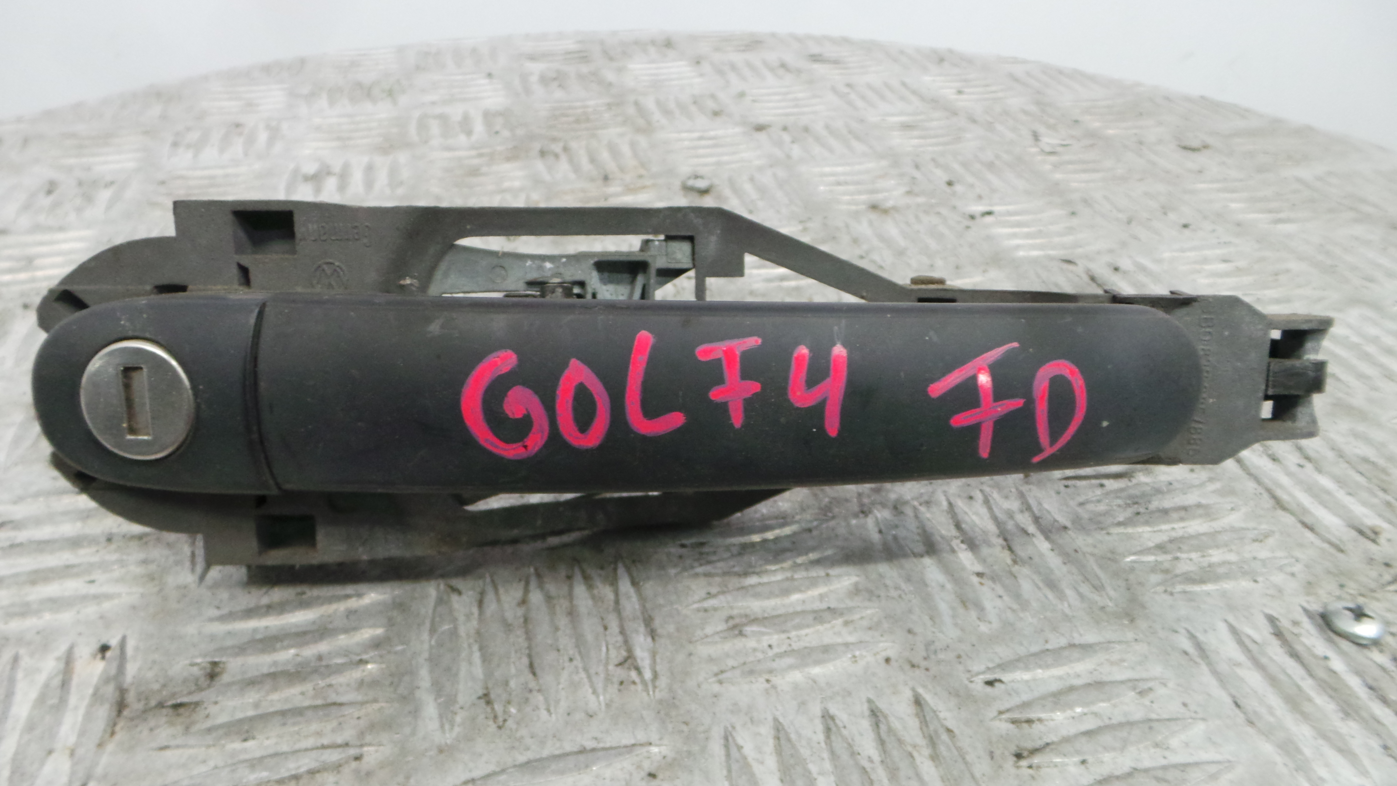 Puxador Exterior Frente Direita 3B0837207G - VW GOLF IV (1J1), GOLF Mk IV (1J1)-36439429 Puxador Exterior Frente Direita 3B0837207G - VW GOLF IV (1J1), GOLF Mk IV (1J1)-36439429