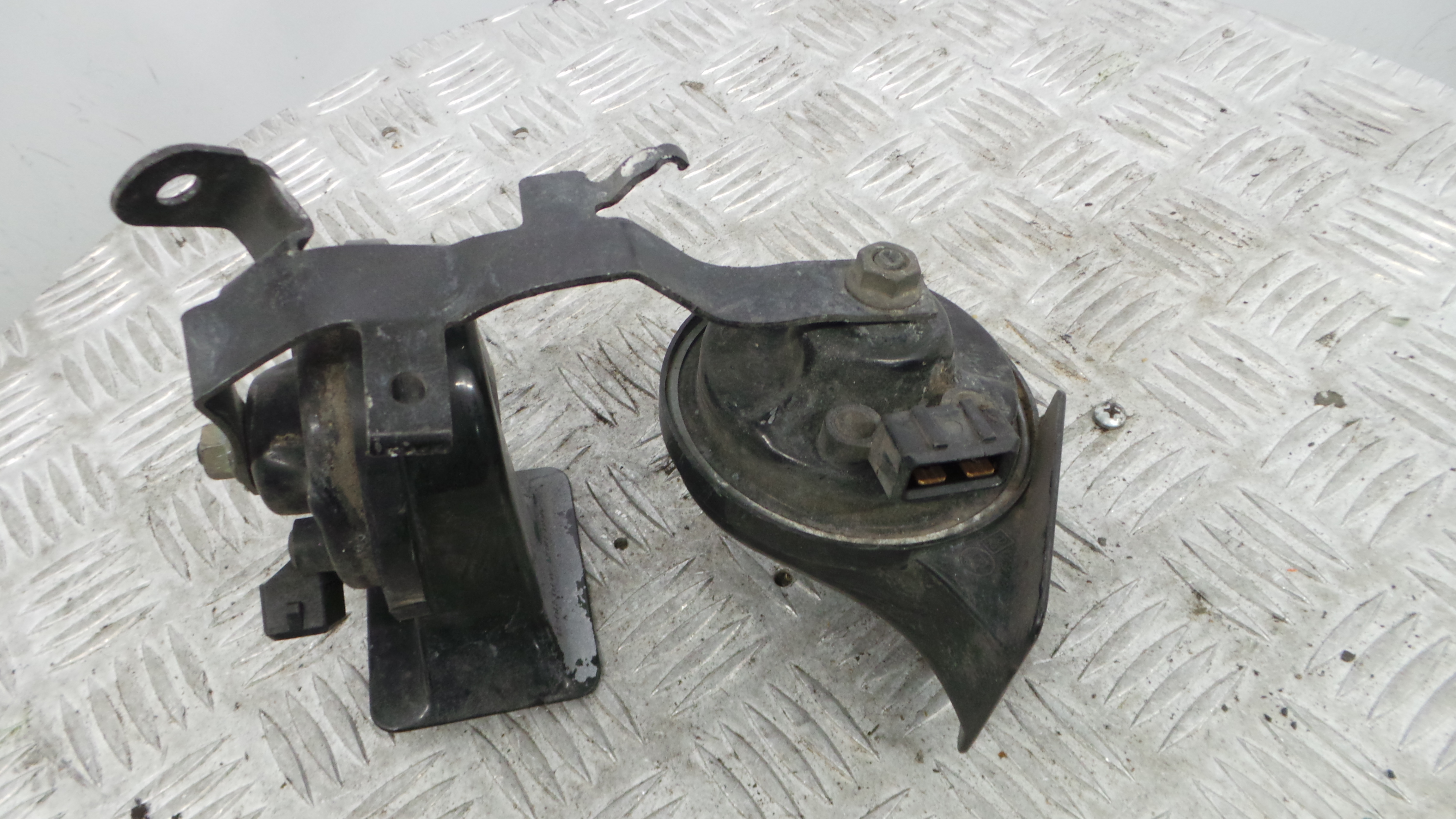 Buzina KLAXON TR99 - AUDI A3 (8L1)-36439461