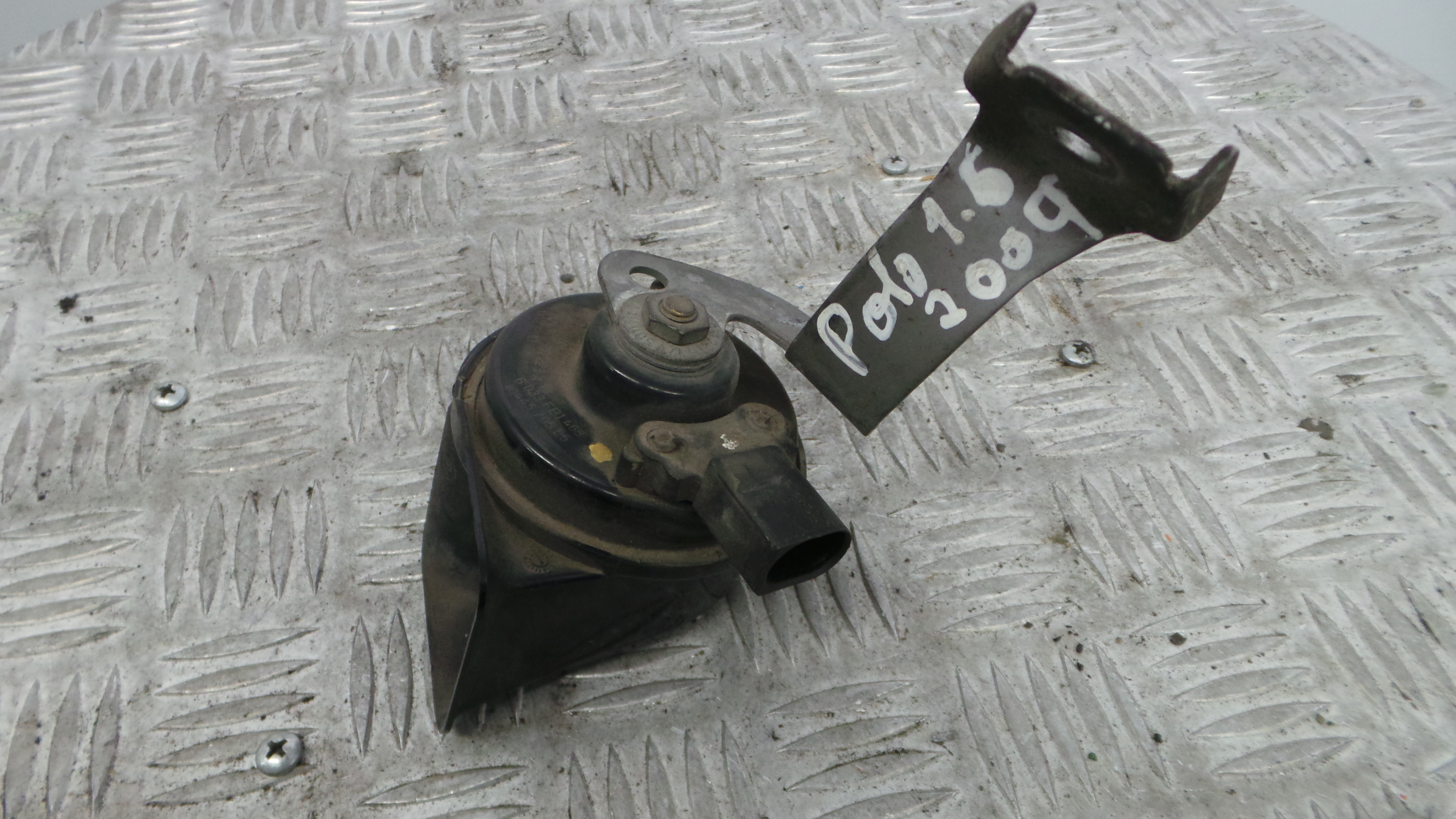 Buzina 1K0951223A - VW POLO V (6R1, 6C1)-36439478