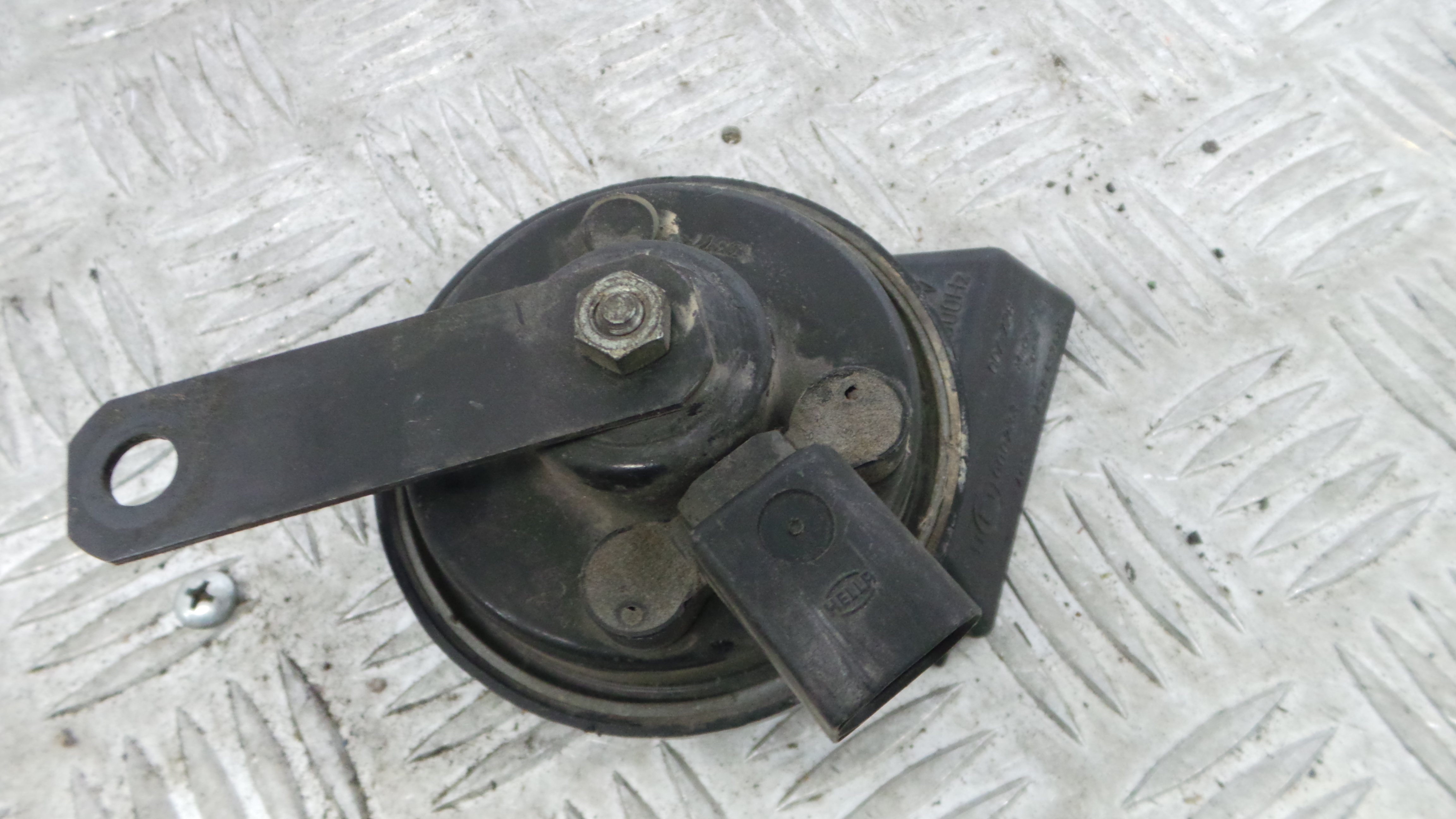 Buzina 6Q0951223D - SEAT IBIZA III (6L1), IBIZA Mk III (6L1)-36439484