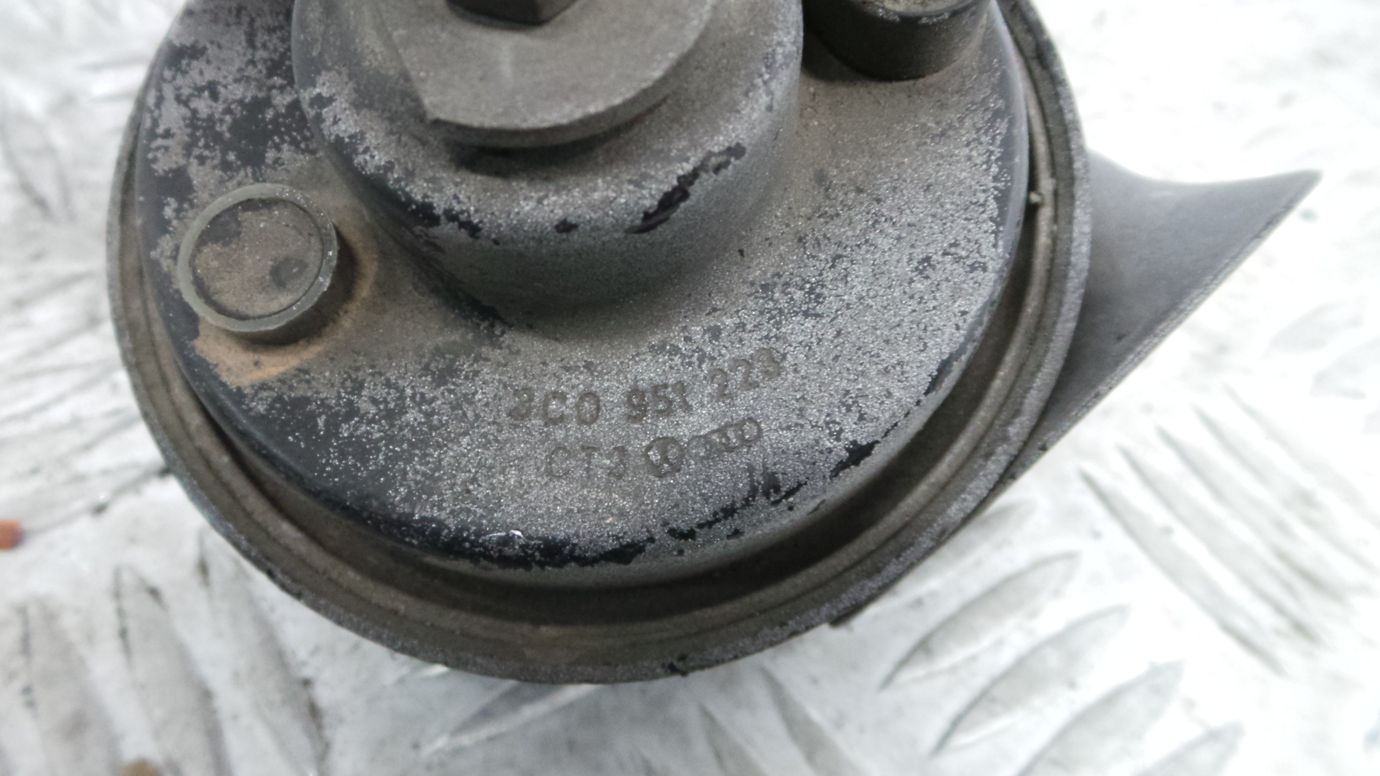 Buzina 3C0951223 - VW POLO V (6R1, 6C1)-36439494