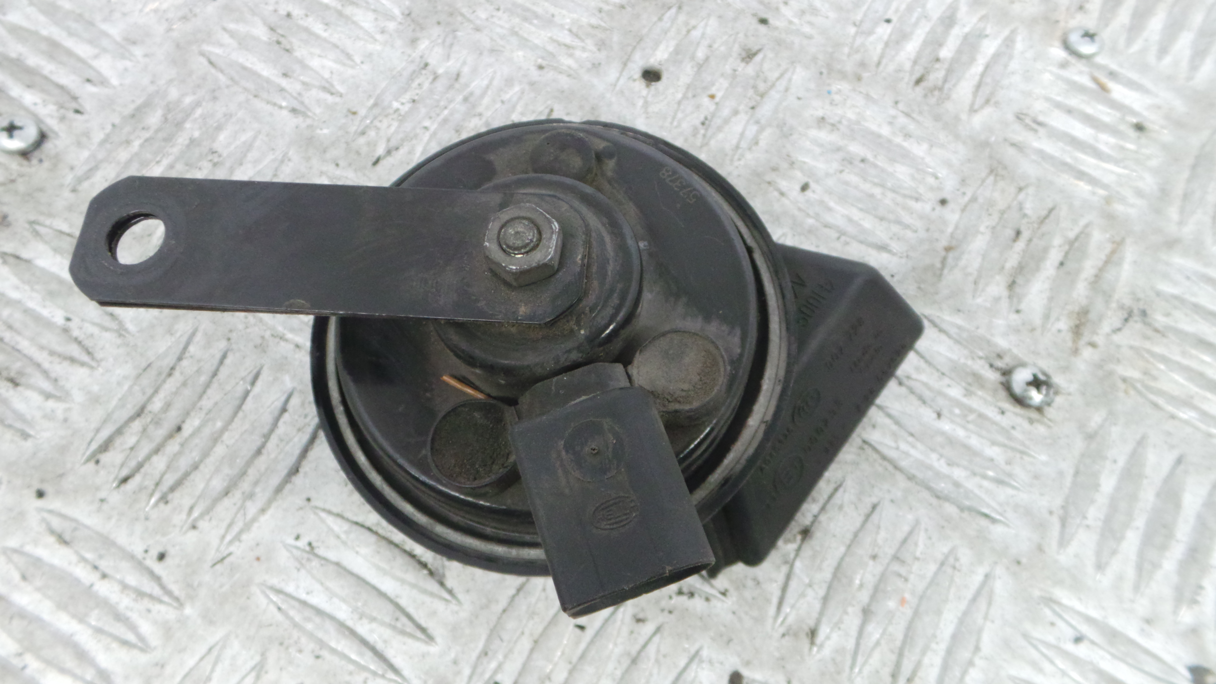 Buzina 6Q0951223K - SEAT CORDOBA (6L2)-36439520