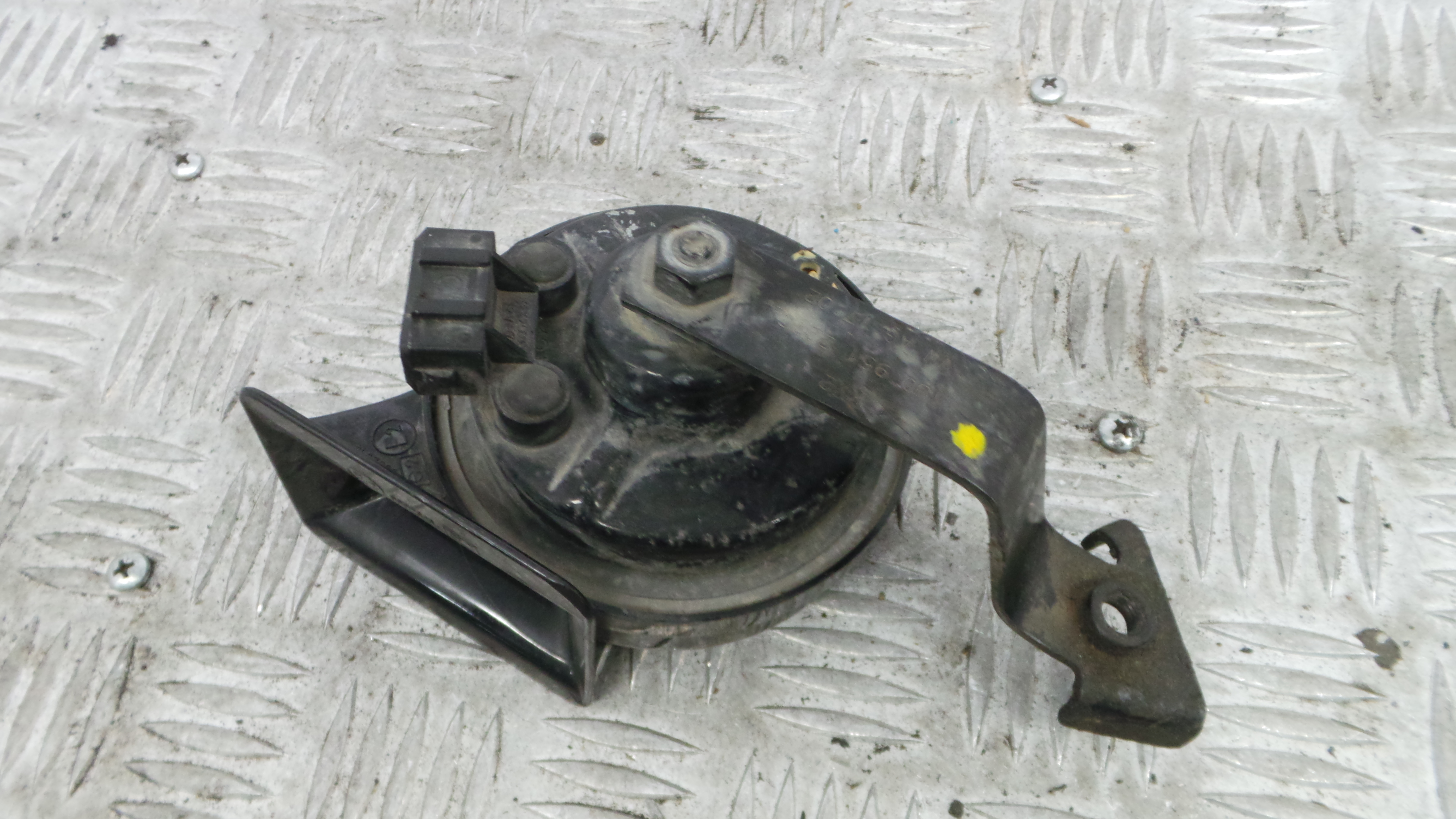 Buzina 1J0951227C - VW BORA I (1J2)-36439523