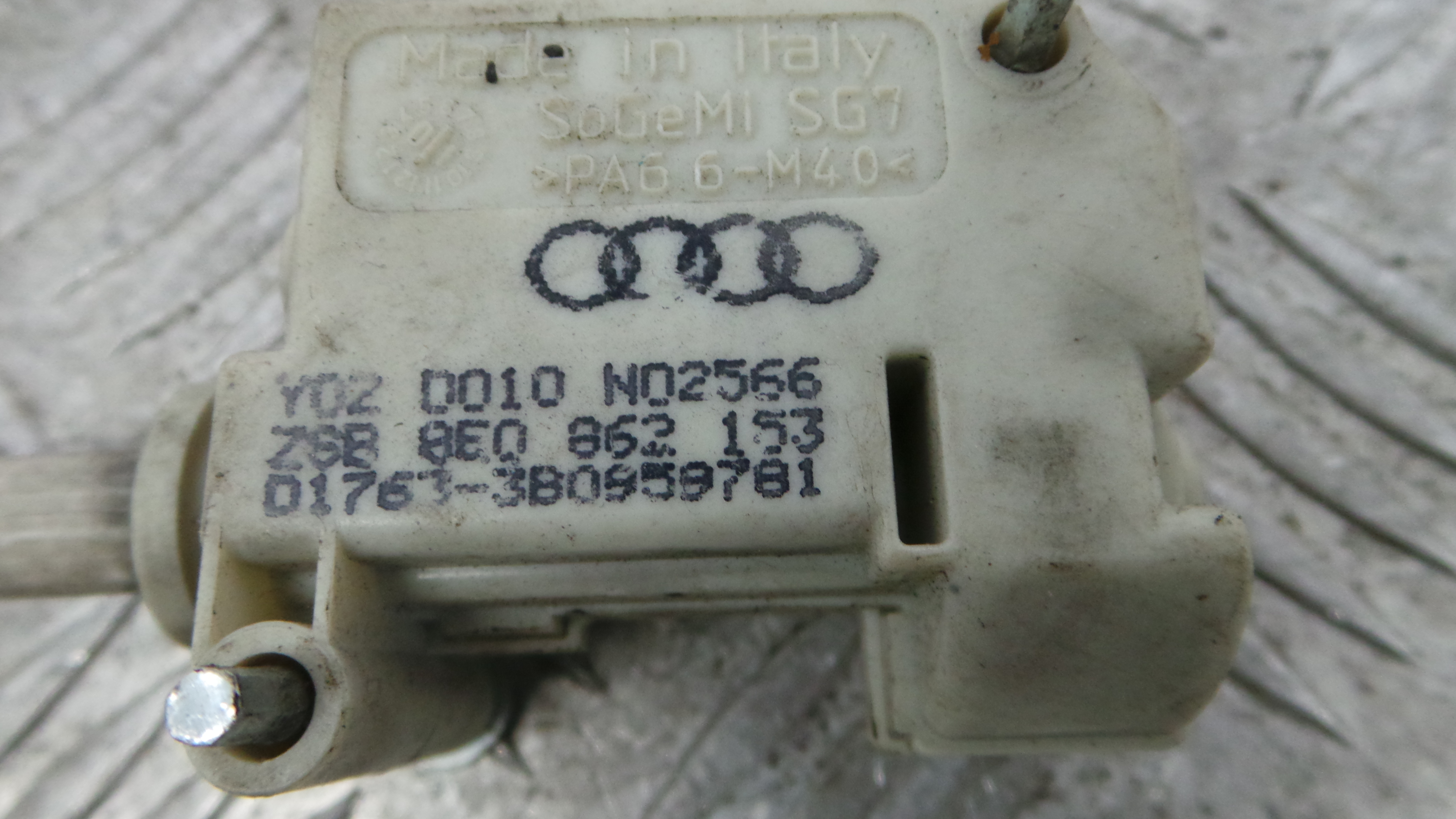 Pistola Deposito Combustivel 8E0862153 - AUDI A4 B6 (8E2)-36439593