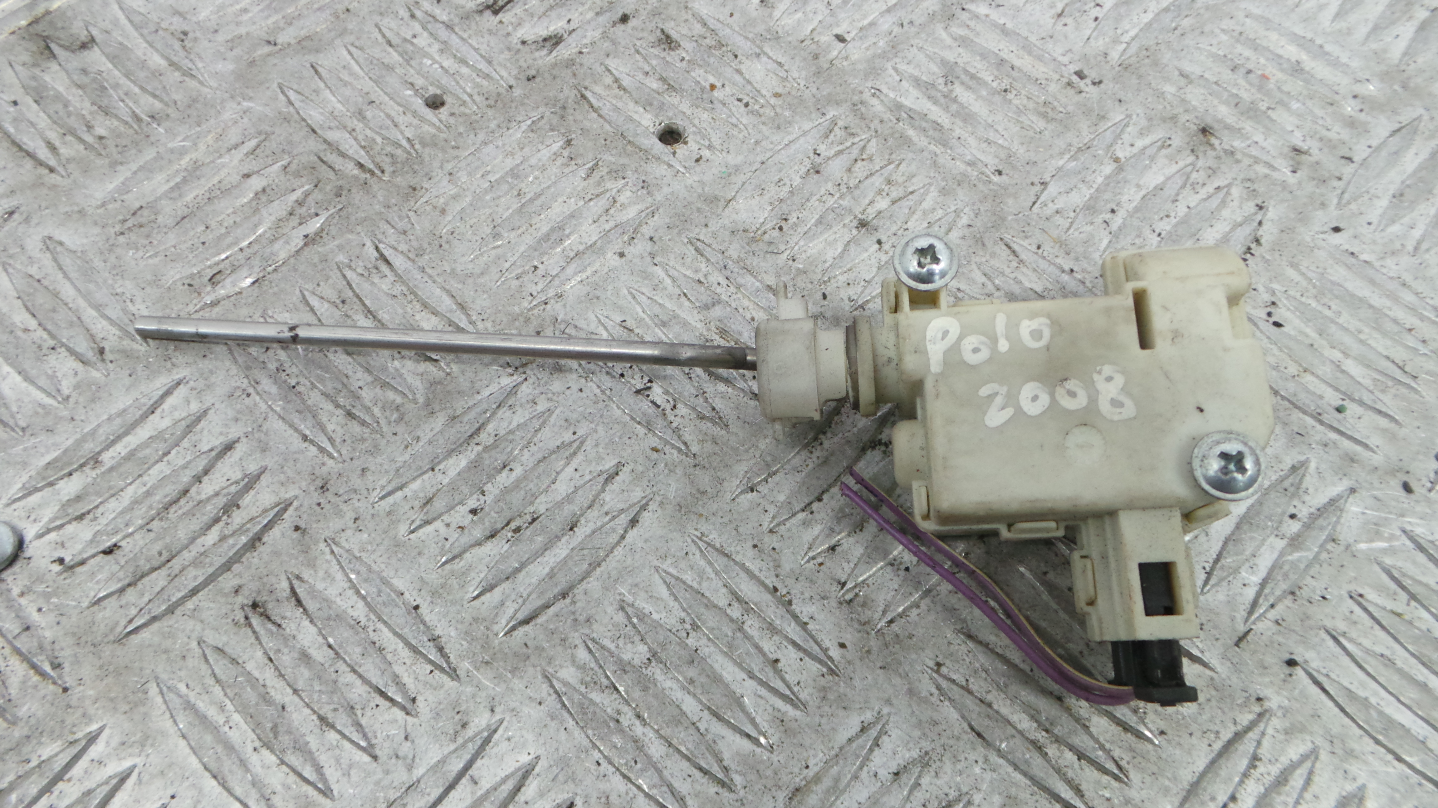 Pistola Deposito Combustivel 6Q6810773C - VW POLO (9N_, 9A_)-36439603 Pistola Deposito Combustivel 6Q6810773C - VW POLO (9N_, 9A_)-36439603