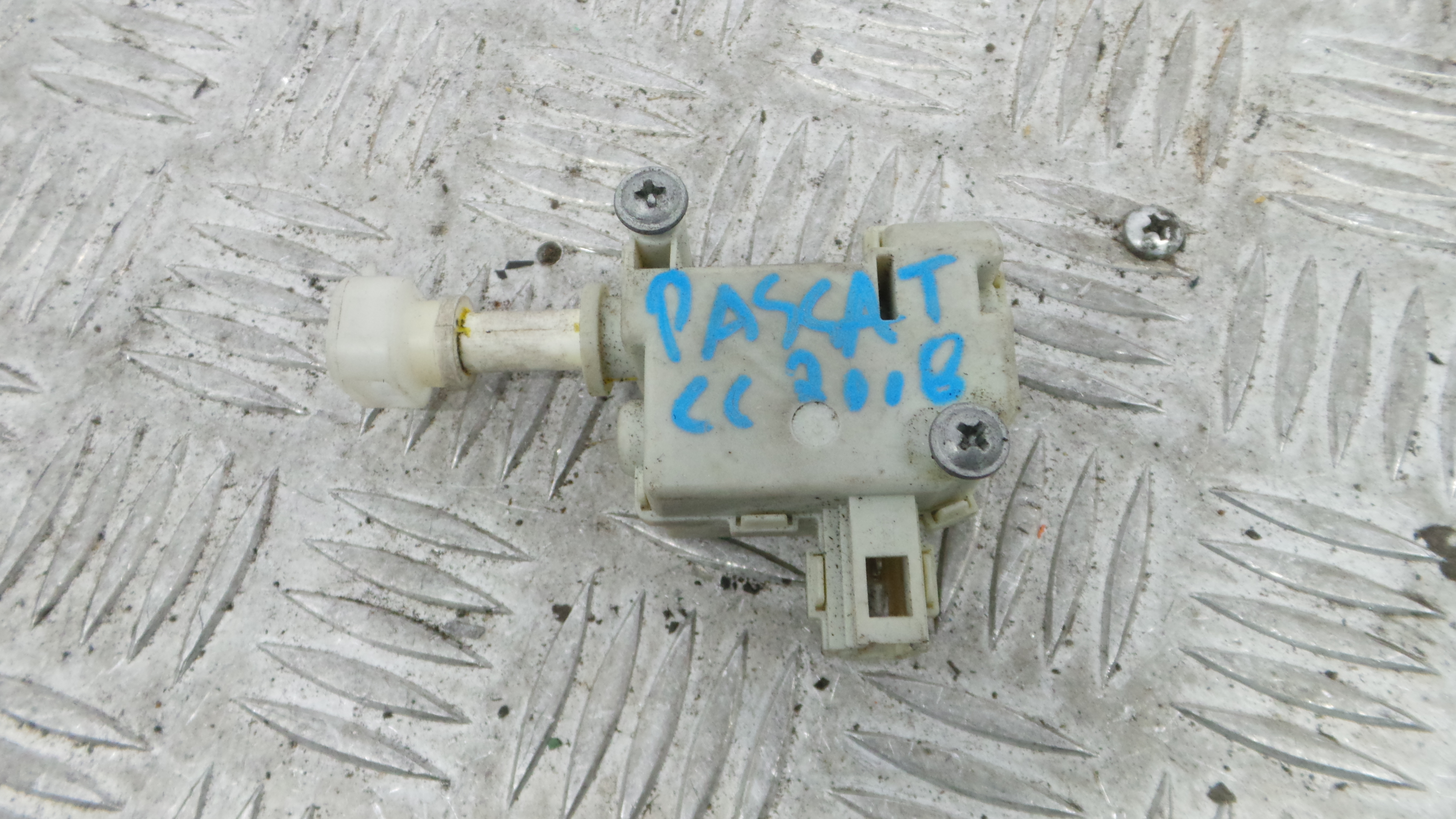 Pistola Deposito Combustivel 3B0959782 - VW PASSAT CC B6 (357)-36439651