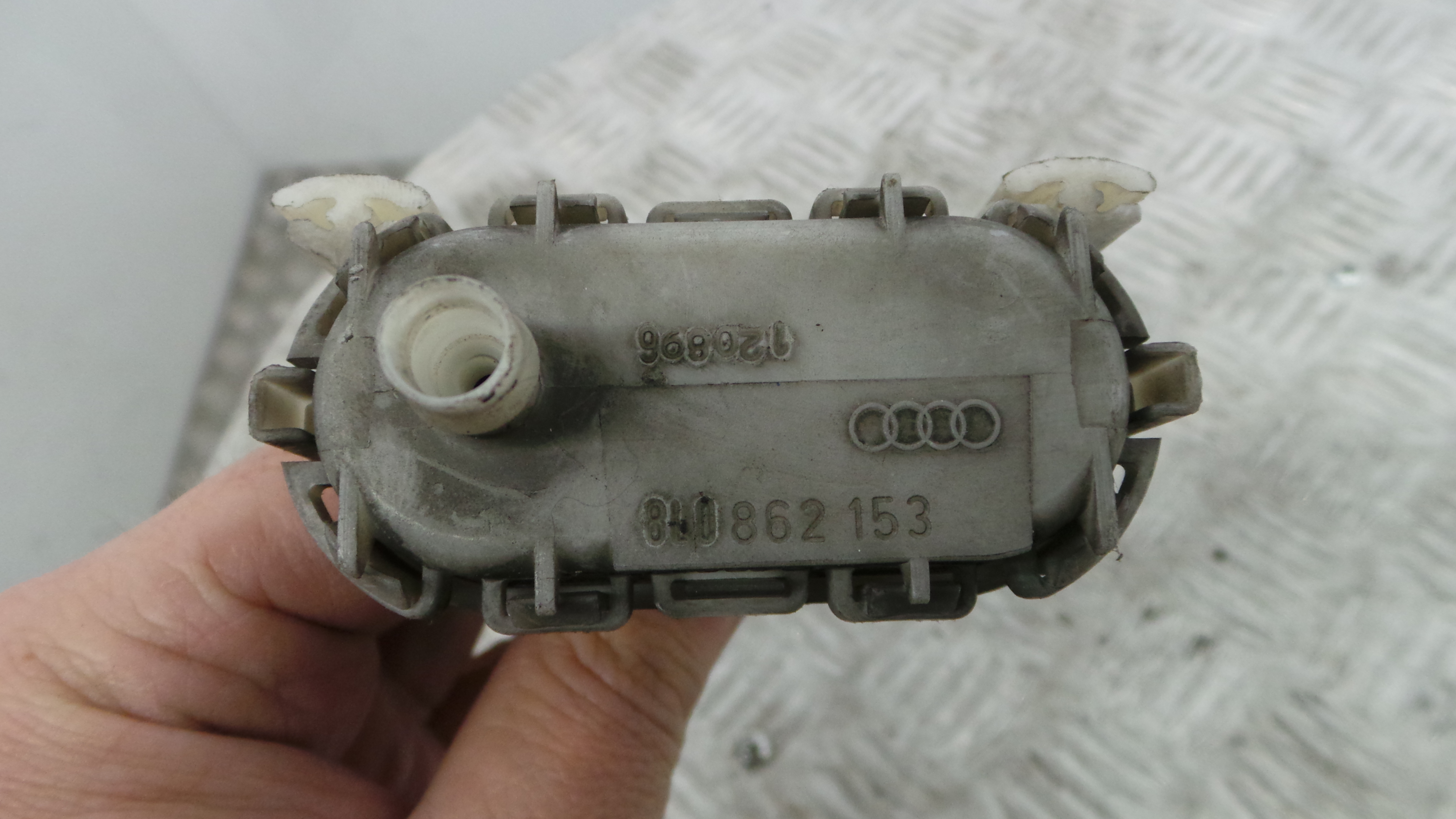 Pistola Deposito Combustivel 8L0862153 - AUDI A3 (8L1)-36439676