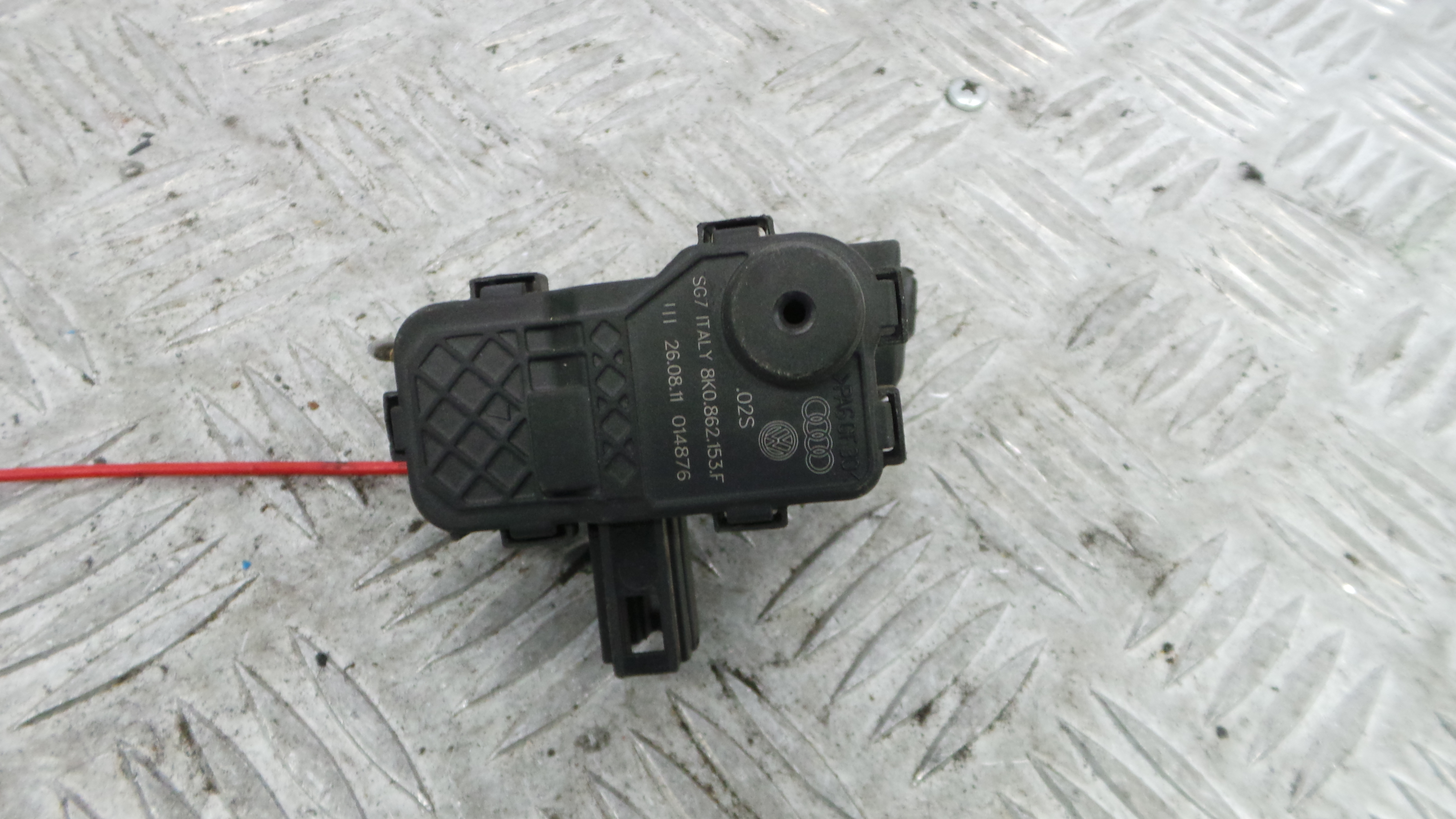 Pistola Deposito Combustivel 8K0862153F - AUDI A4 B8 (8K2)-36439679