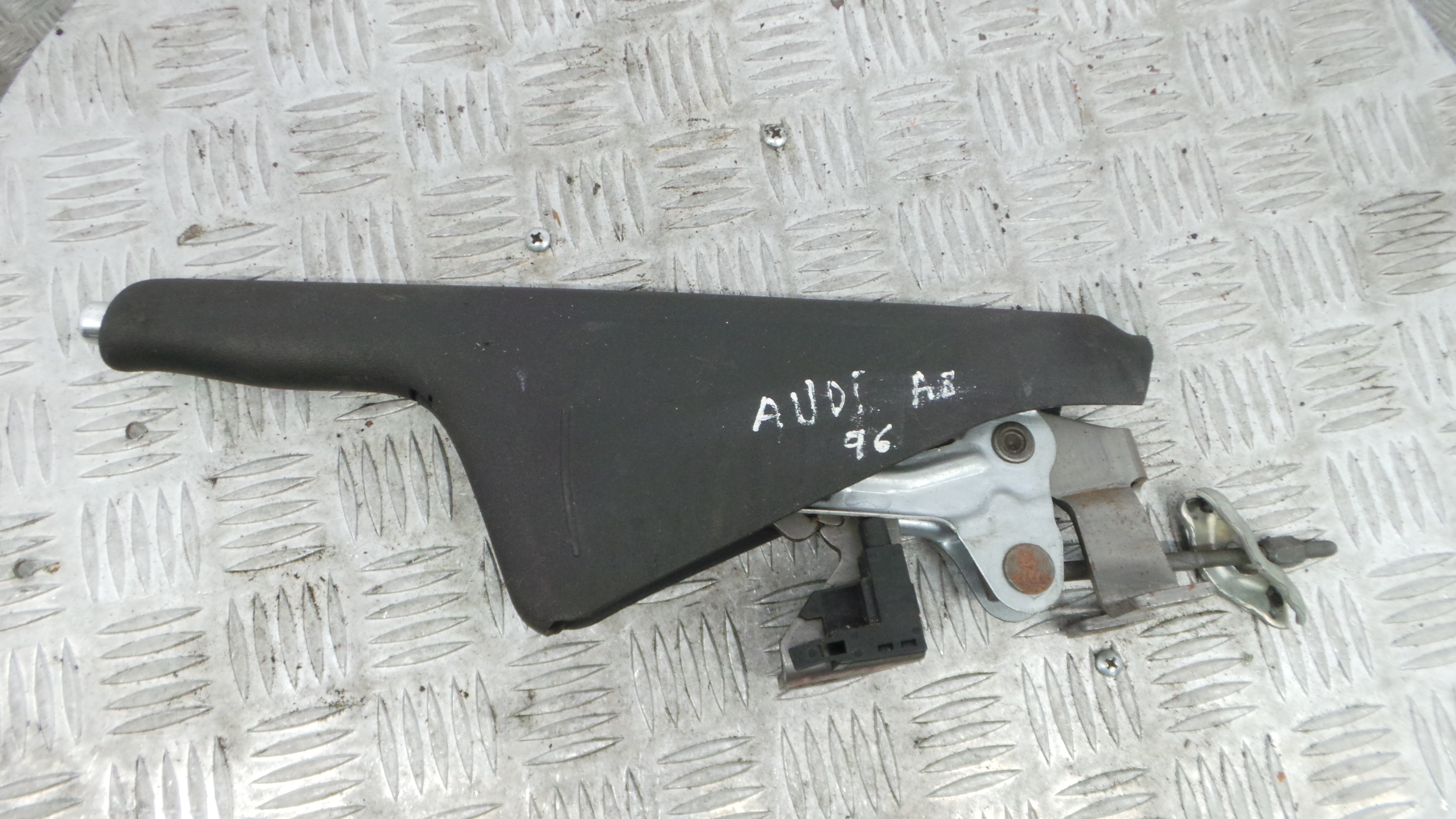 Travão de Mão  1J0711303AC - AUDI A3 (8L1)-36439733