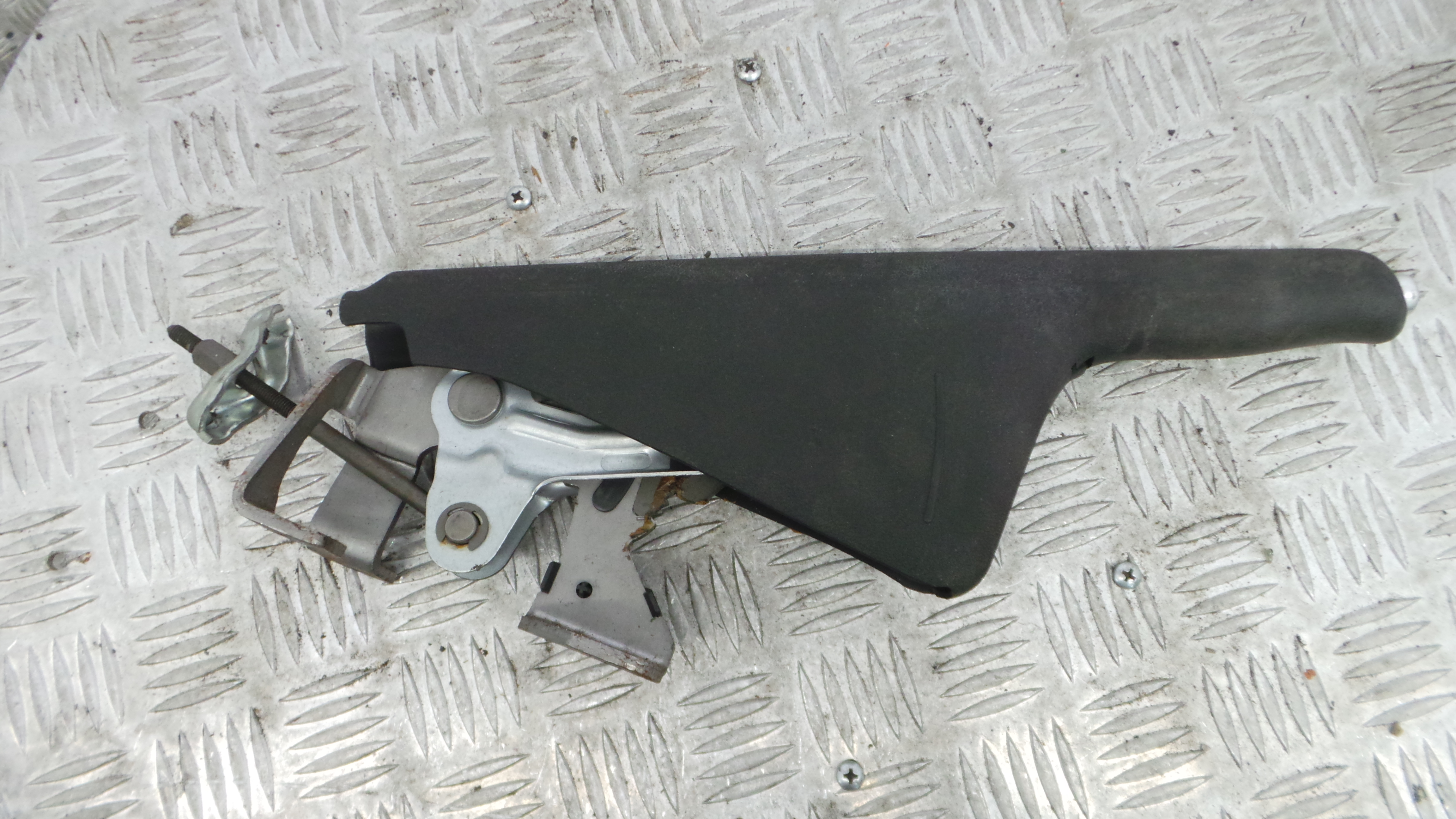 Travão de Mão  8L0711303AC - AUDI A3 (8L1)-36439744