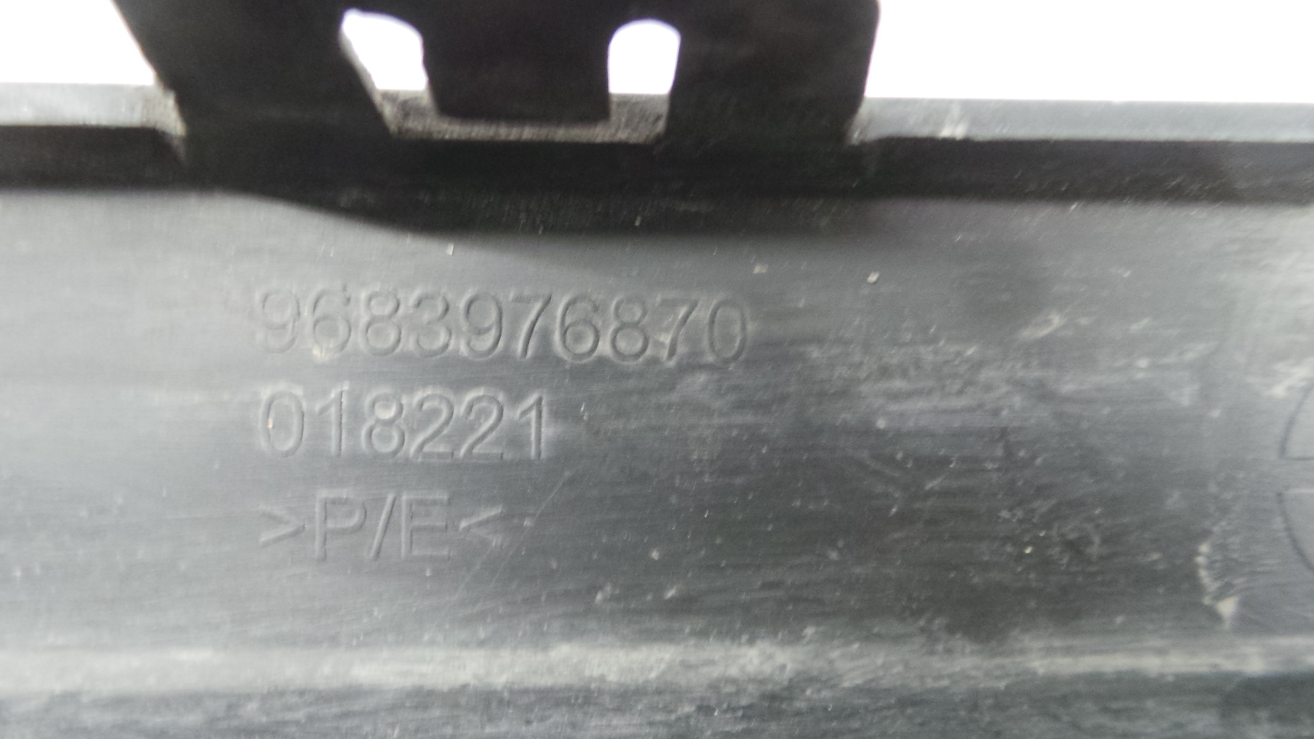 Spoiler Traseiro 9683976870 - CITROËN C3 II (SC_)-36440952