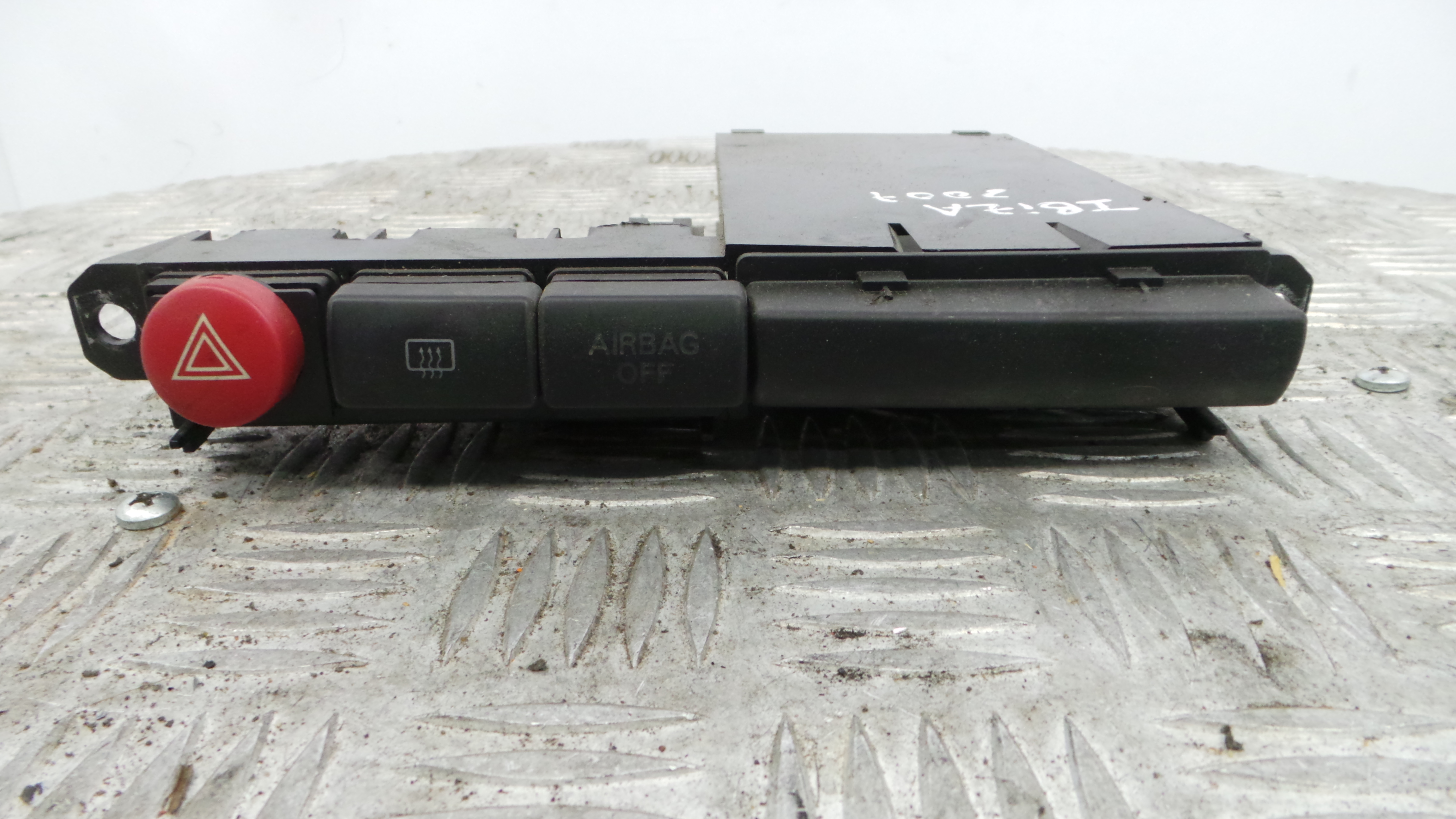 warning 4 piscas 6L1858815 - SEAT IBIZA III (6L1), IBIZA Mk III (6L1)-36441004