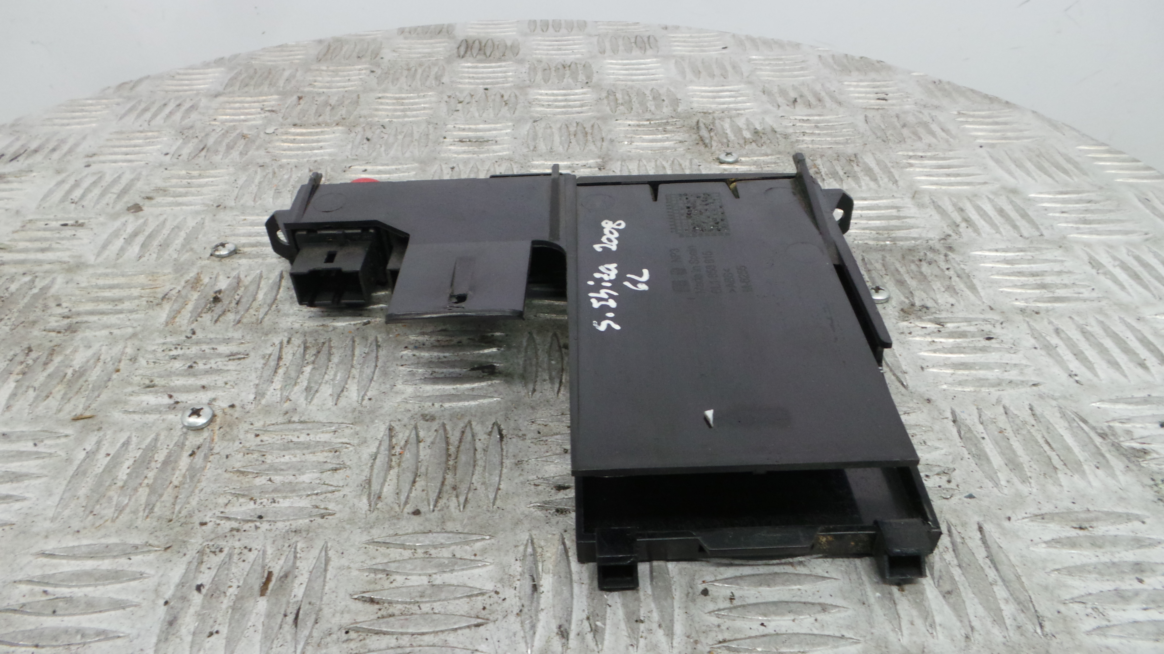 warning 4 piscas 6L1858815 - SEAT IBIZA III (6L1), IBIZA Mk III (6L1)-36441007