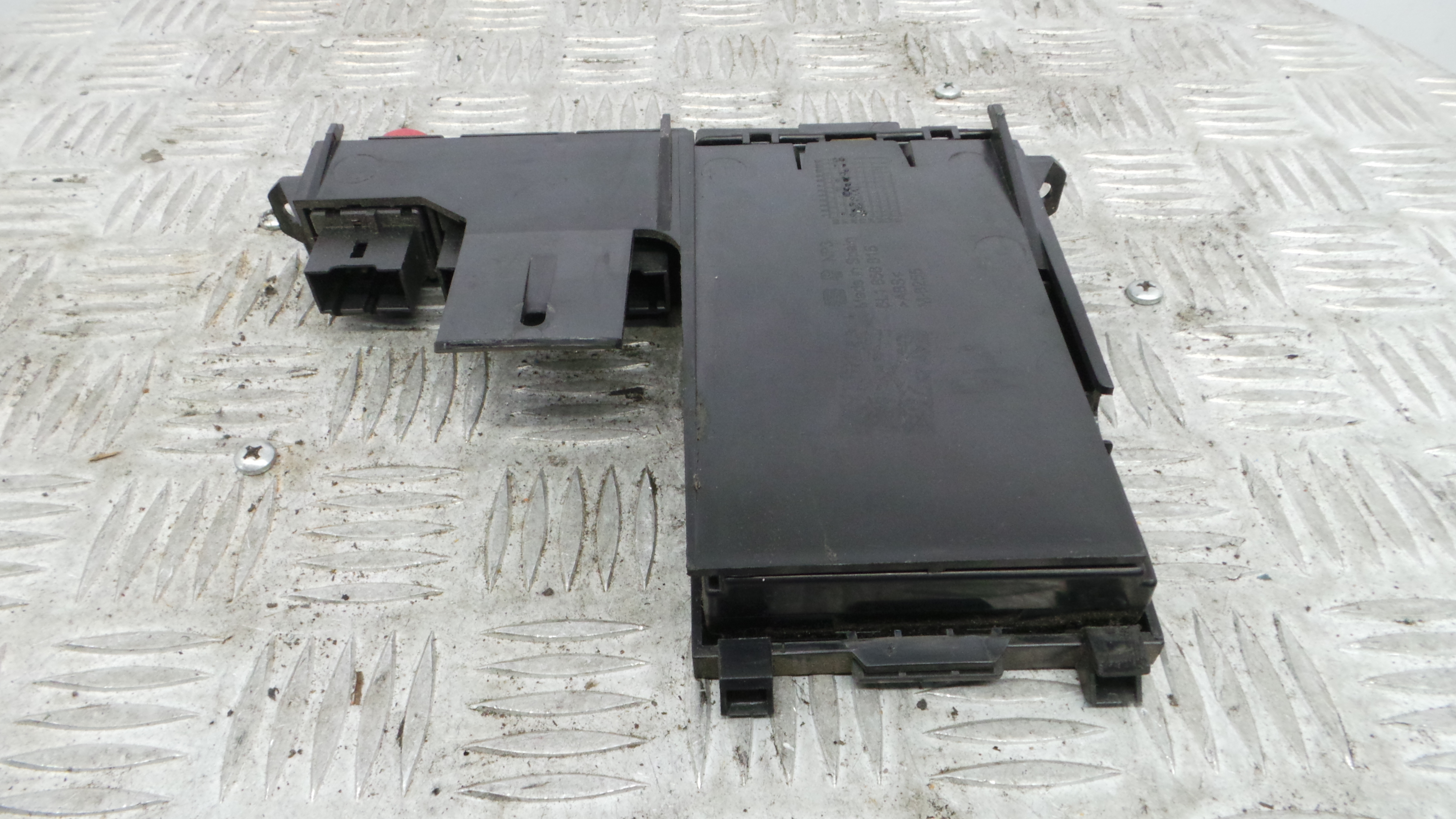 warning 4 piscas 6L1858815 - SEAT IBIZA III (6L1), IBIZA Mk III (6L1)-36441010