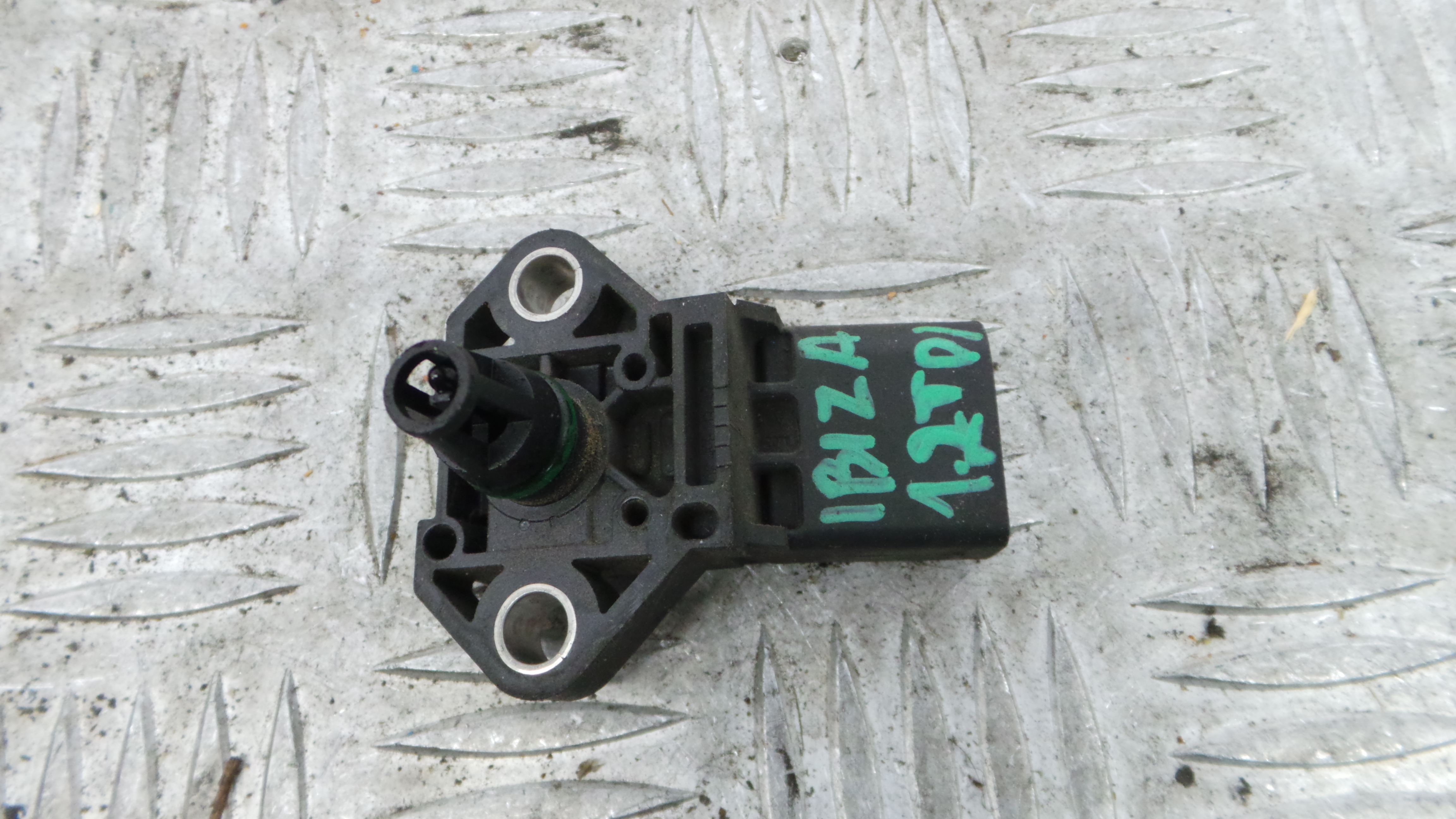 Sensor Pressão 03P906081 - SEAT IBIZA IV (6J5, 6P1), IBIZA Mk IV (6J5, 6P1)-36441015