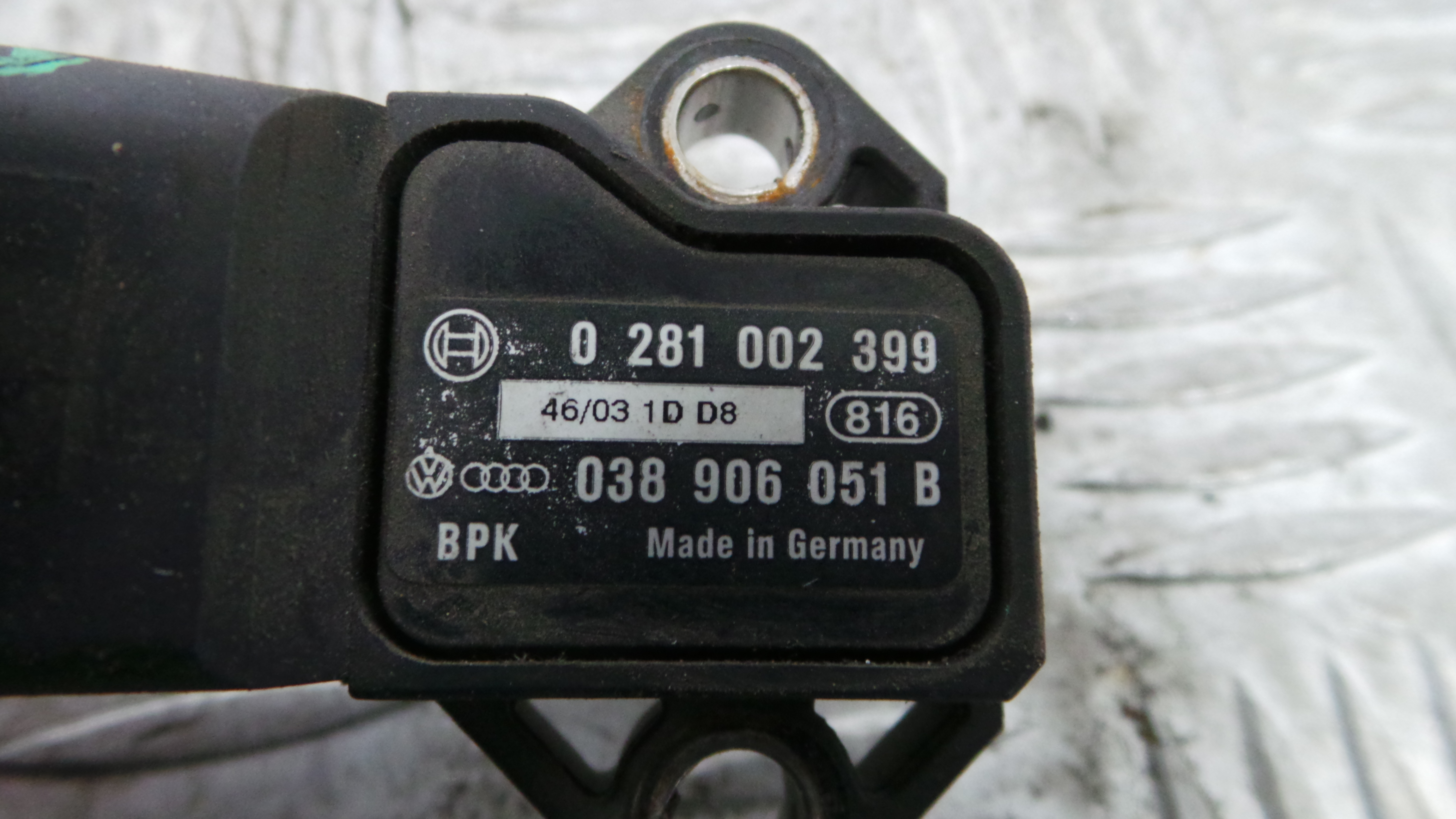 Sensor Pressão 038906051B - AUDI A3 (8P1)-36441018