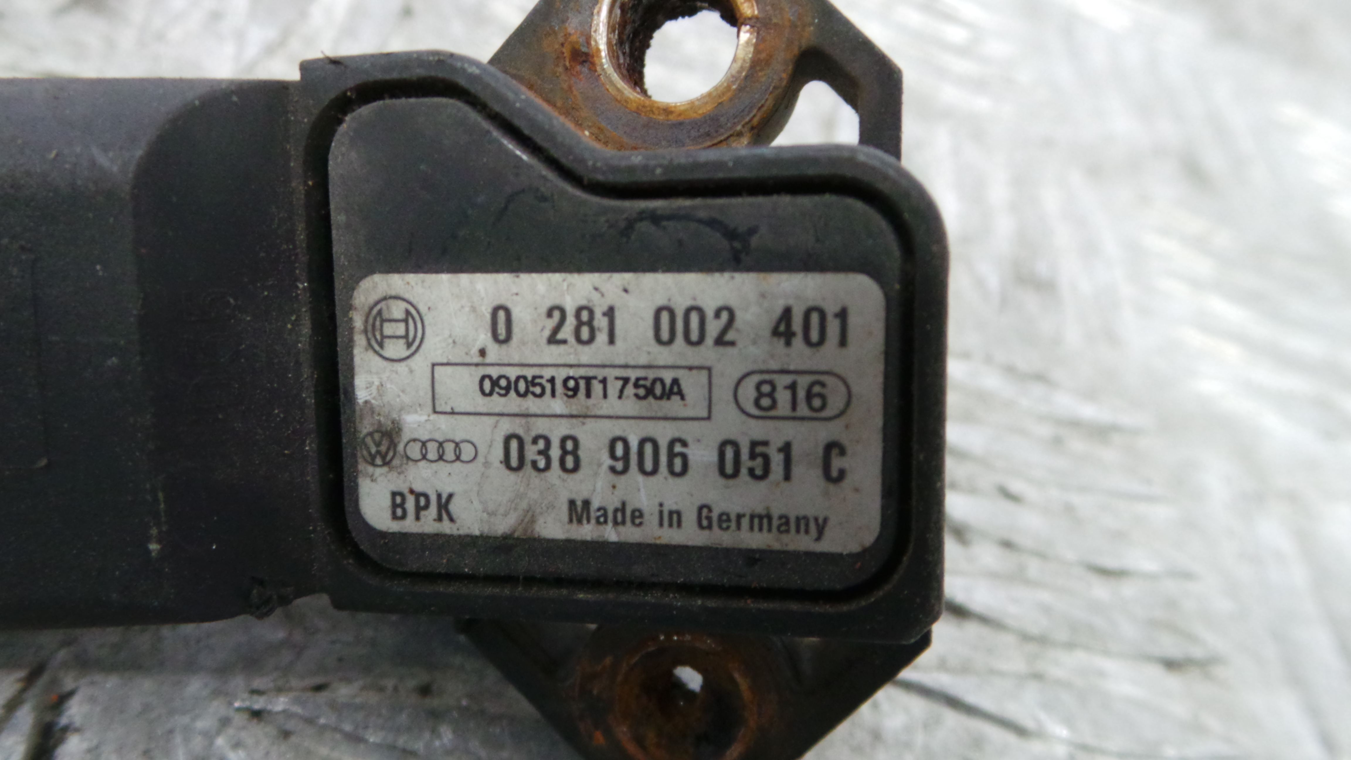 Sensor Pressão 038906051C - VW POLO V (6R1, 6C1)-36441061